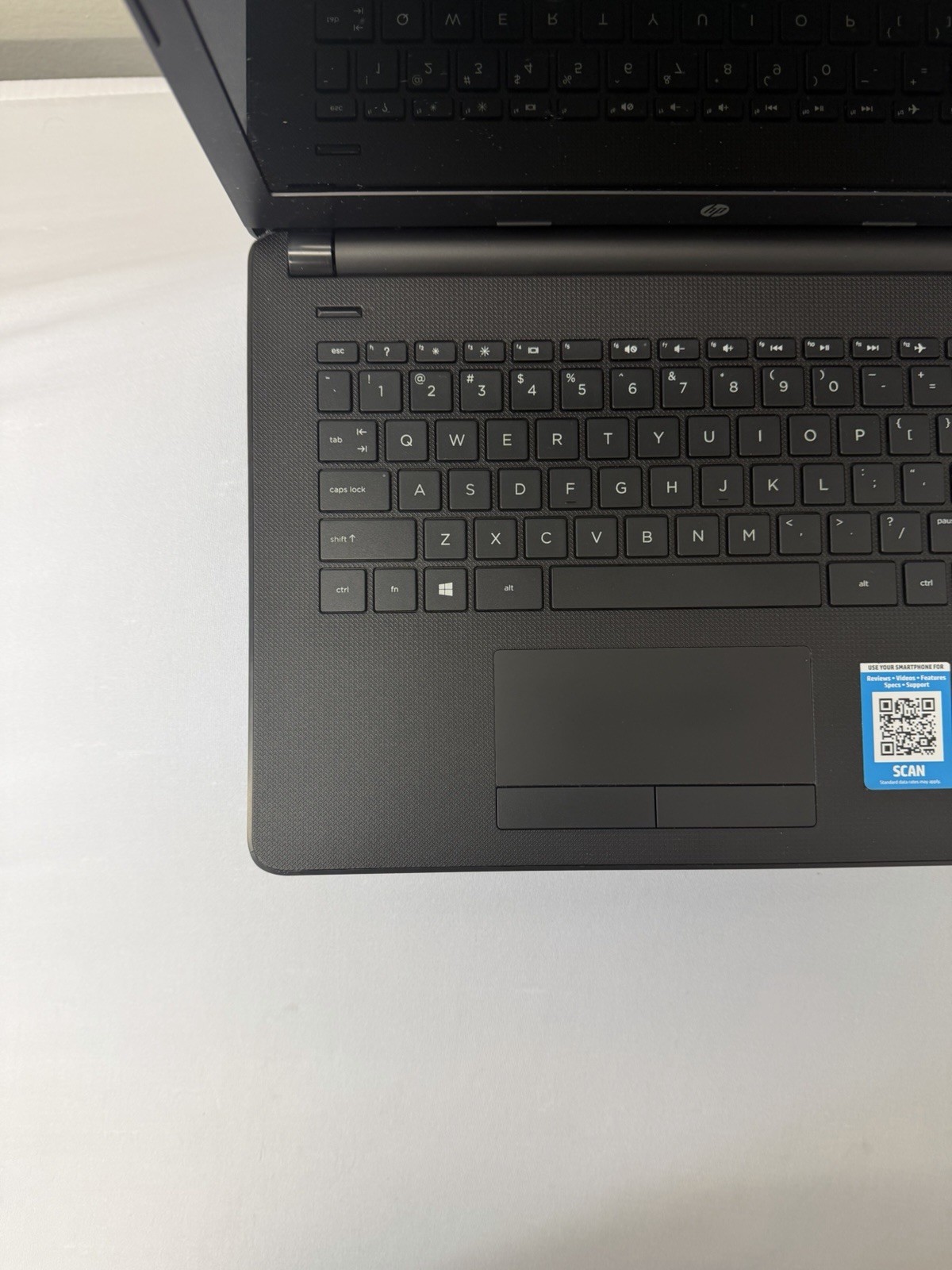 HP Laptop 14-bw012nr – Good Screen – AMD E2-9000e – Read Des
