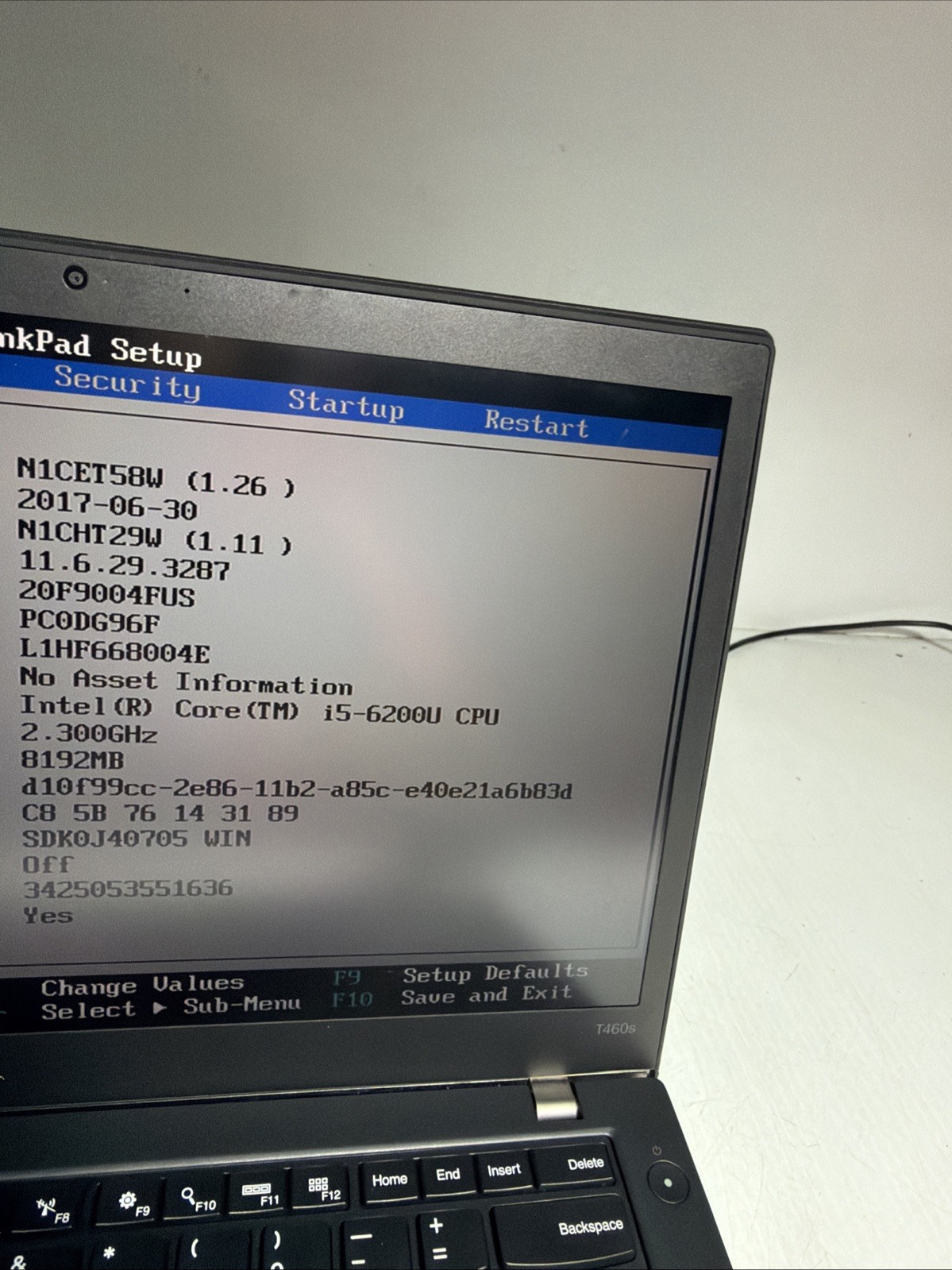 Lenovo Thinkpad T460s 14″ Laptop i5-6200u 8gb Ram No Drives Boots Bios