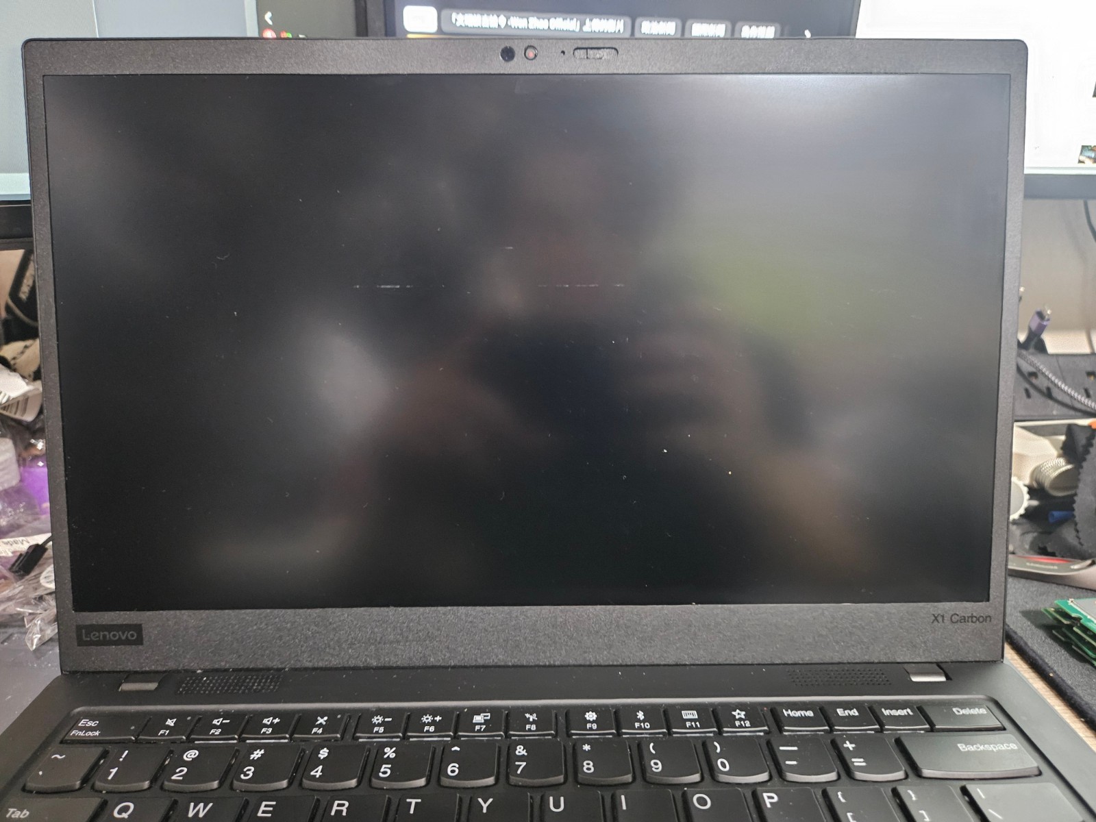 Lenovo ThinkPad X1 Carbon 7th Gen 14″ FHD I7-10710U 256GB 16GB W10