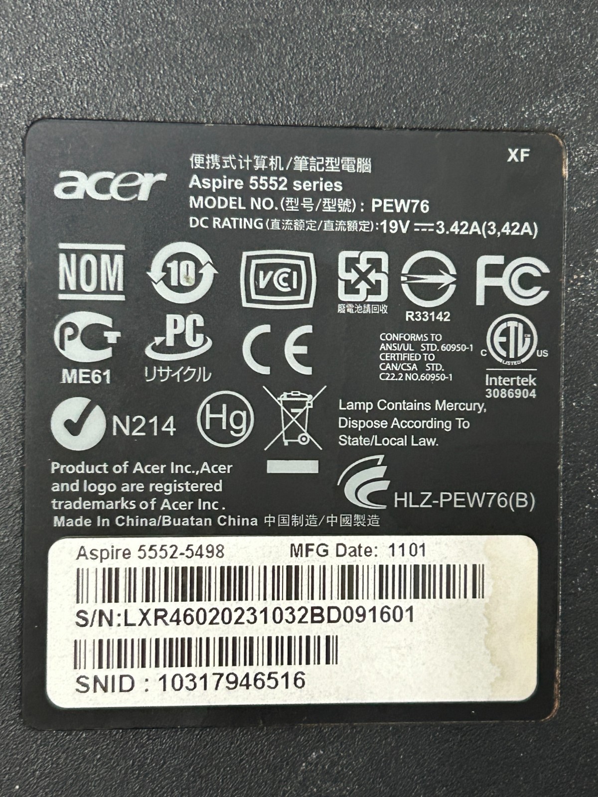 Genuine used Acer Aspire 5552-5498 Laptop Complete SCREEN ASSEMBLY Tested