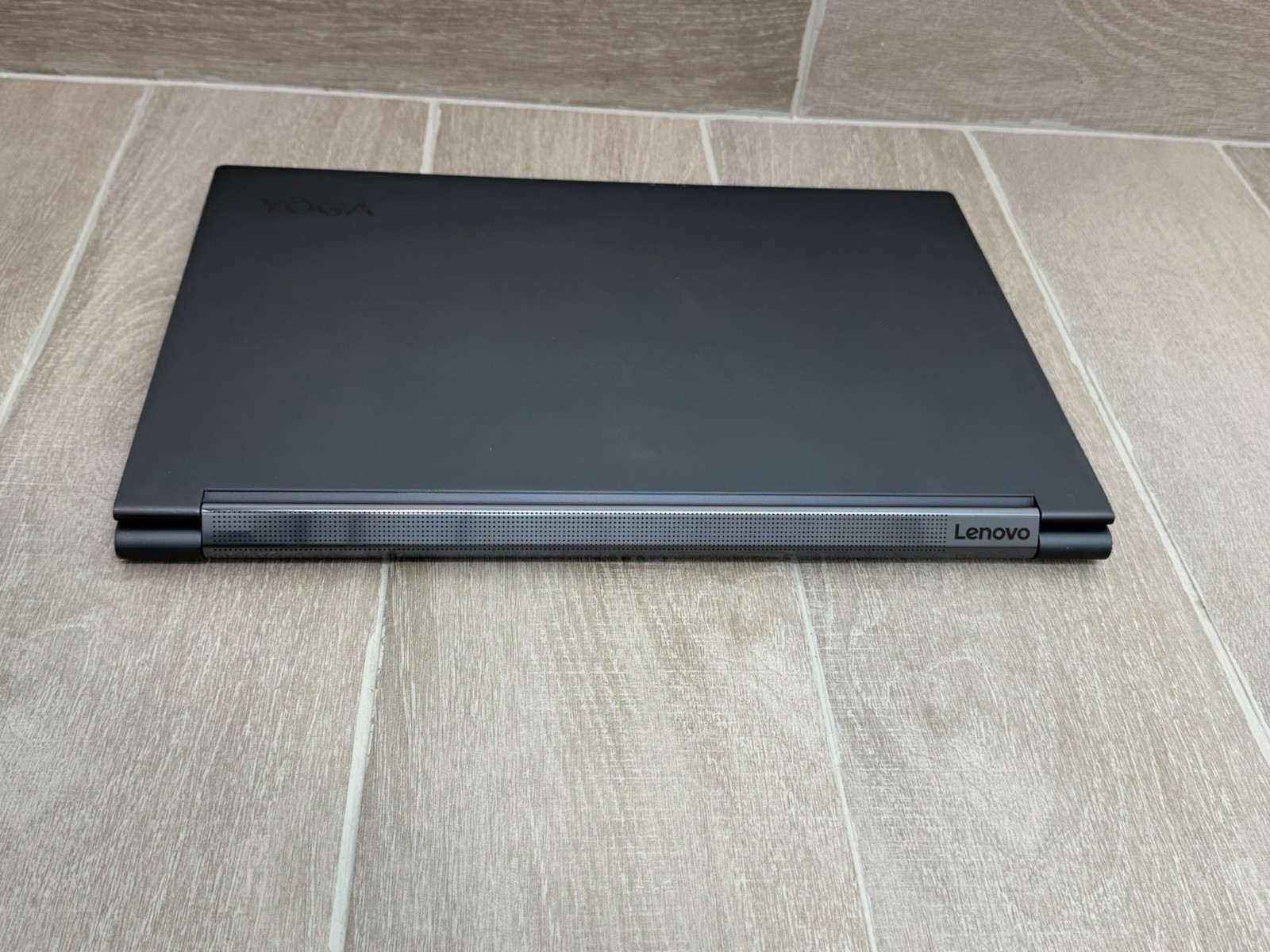 Lenovo Yoga 9 15.6″ Touch Laptop Core i7-10750H GeForce GTX 1650 16GB RAM 256GB