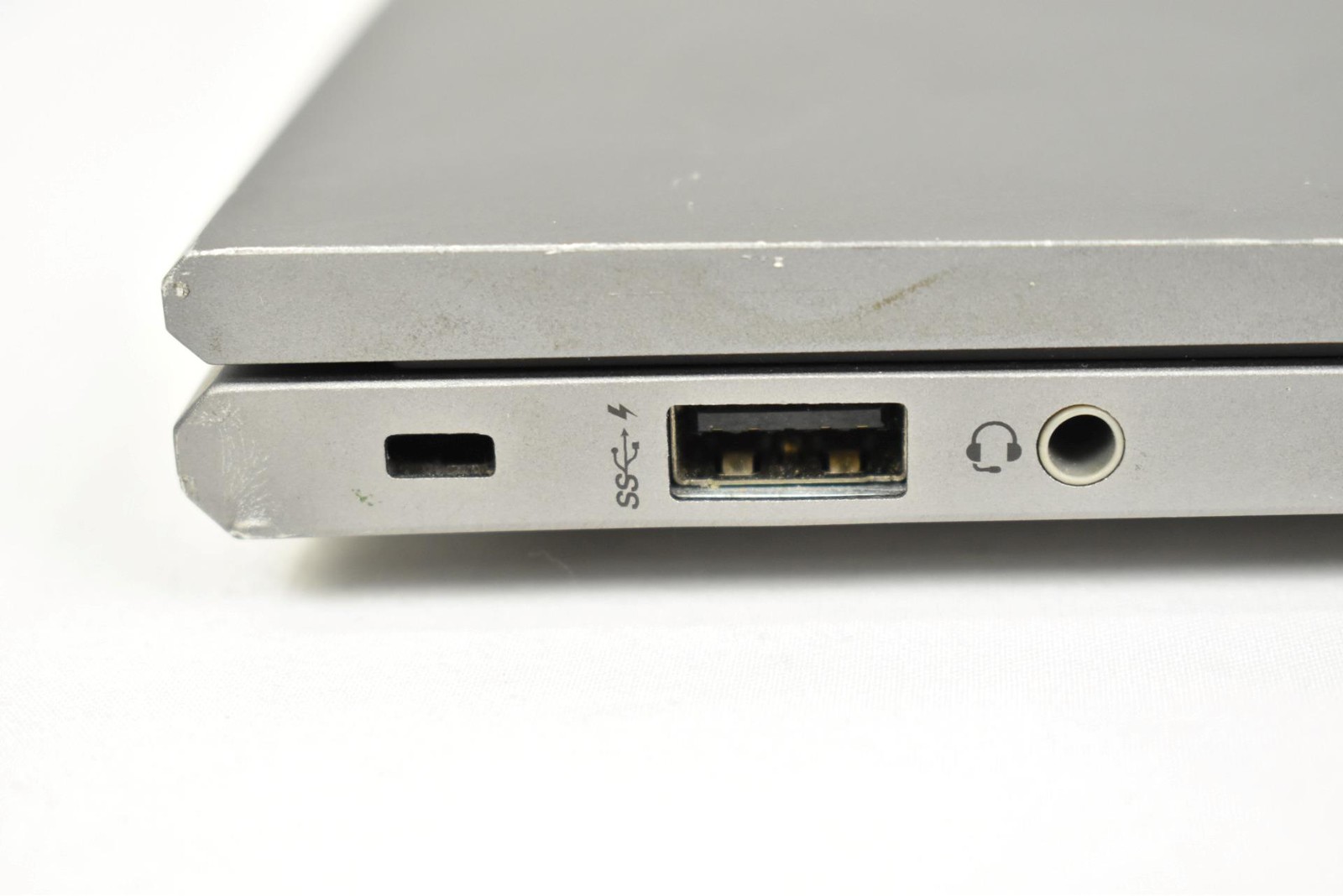 HP Z Book Firefly 15 G7 i5-10210U 1.6GHz 16GB 256GB SSD 15.6″ No OS *See Detail*