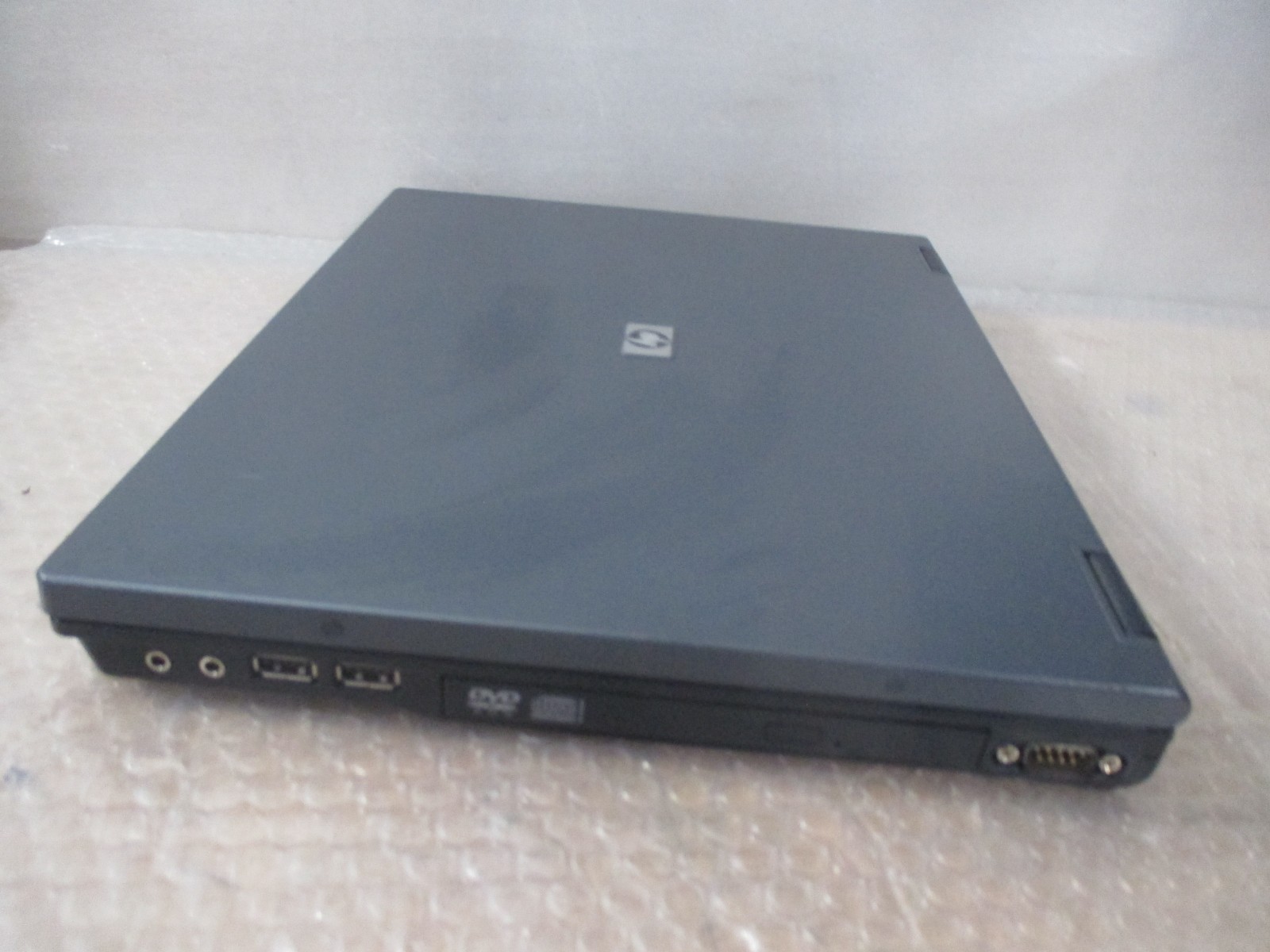 Vintage HP Compaq nc6120 1.73Ghz , 512MB Ram, DVDRW, NO HDD, ,BIOS BOOT, AS IS