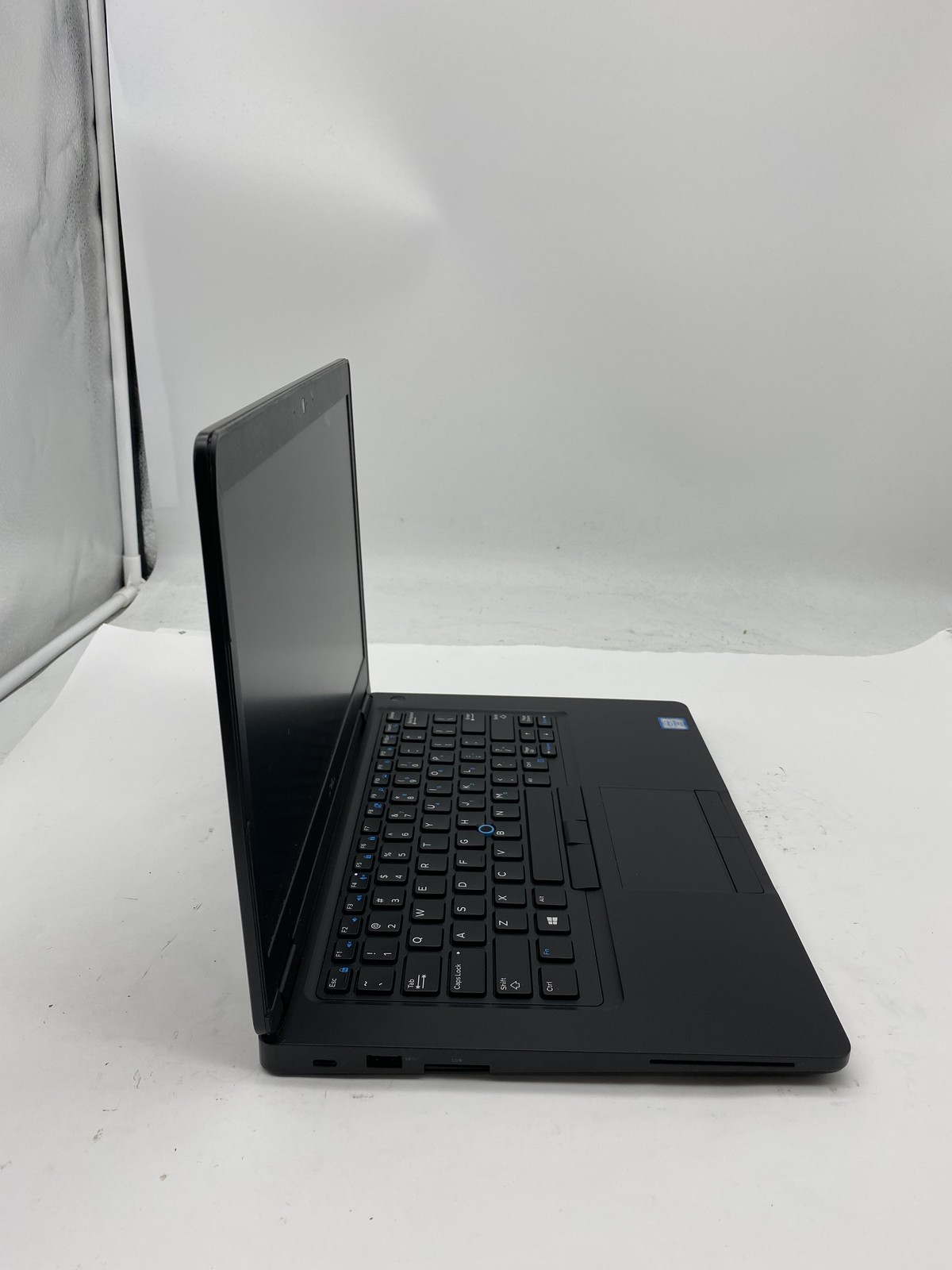 Dell Latitude 5490 Laptop Intel Core i5 8th Gen 8GB RAM 256GB SSD W11P