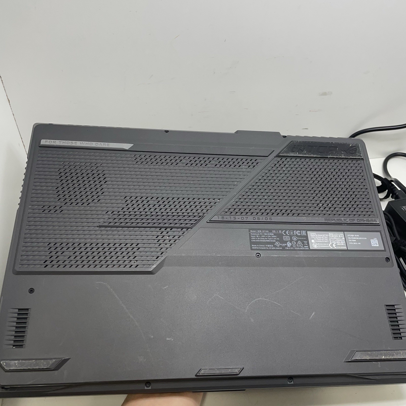 ASUS Rog STRIX (1TB SSD, AMD Ryzen 9 5900HX, 3.30GHz, 64GB RAM, Rtx3070