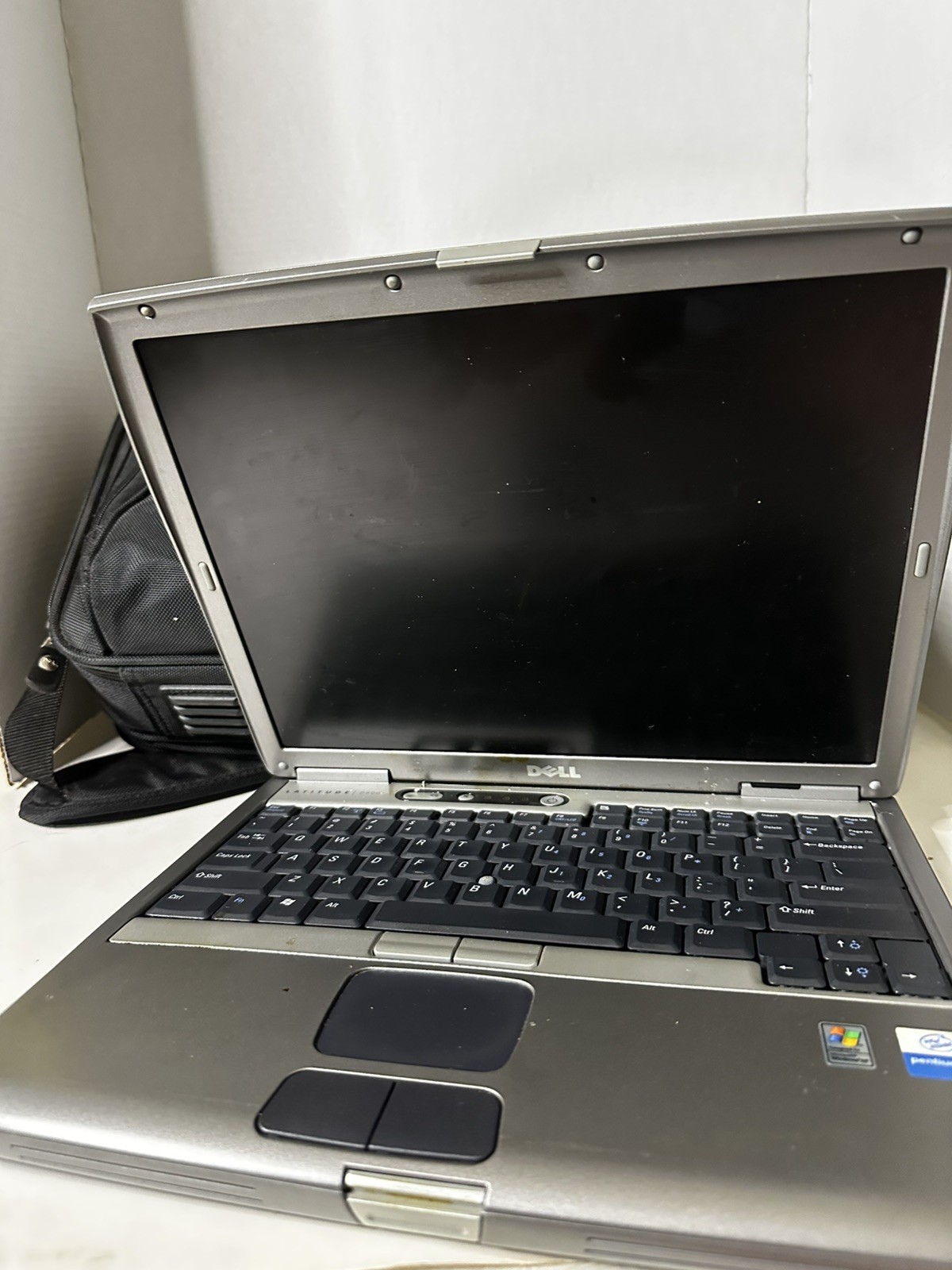 Dell Latitude D600 Windows
