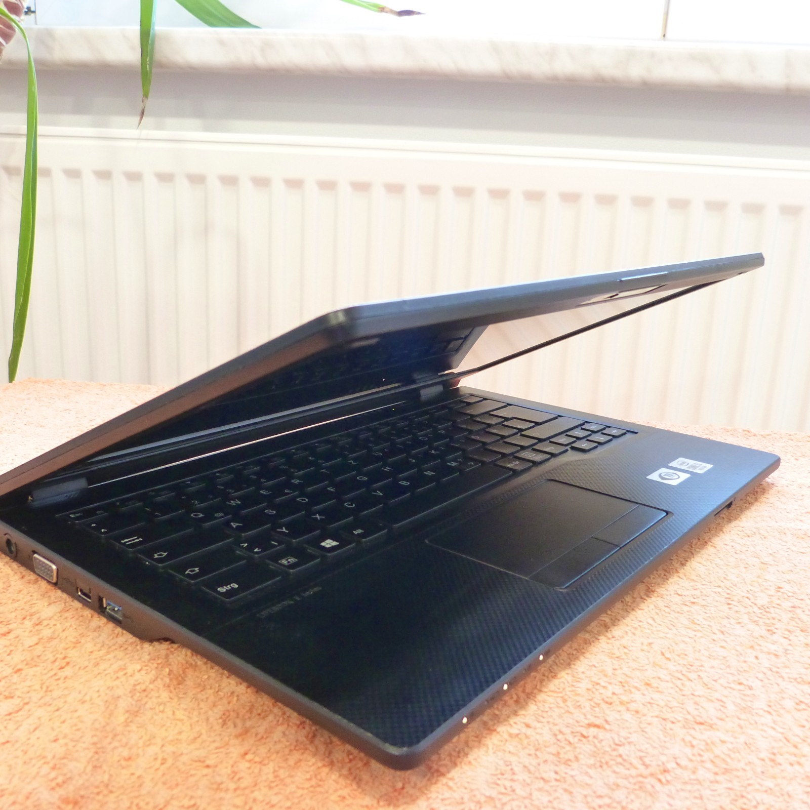 Fujitsu E5410 14″ FULLHD l 16GB RAM NEW l SSD Windows 11 HDMI USBC i5 Gen10
