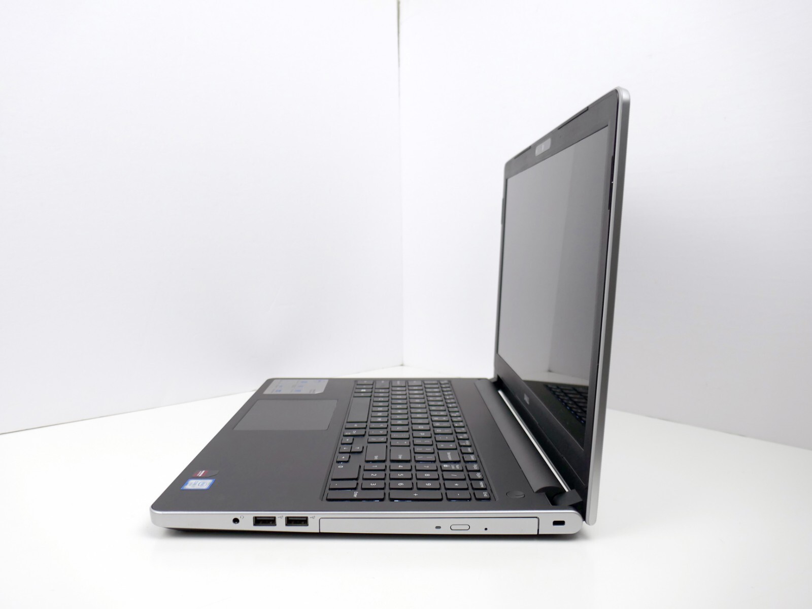 15.6” Dell Gaming Touch 5559 Intel Core i7-6500U, 16GB RAM, 512GB SSD R5 M335