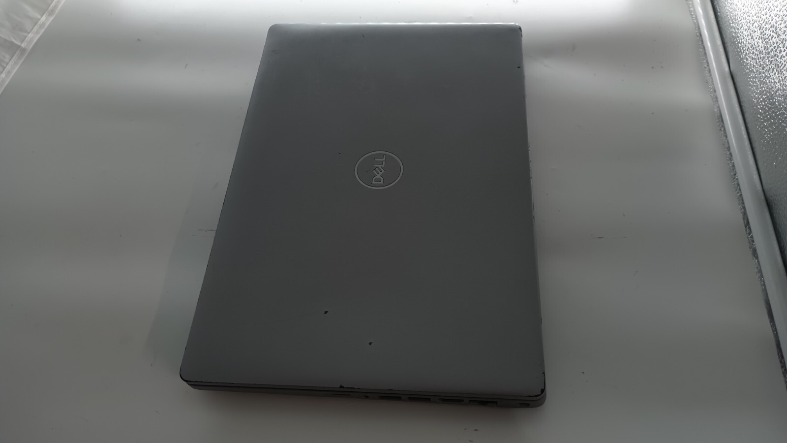 4122 Latitude 5411 w/charger. i5-10300H.16GB.256GB NVMe.14″FHD. W11 Pro