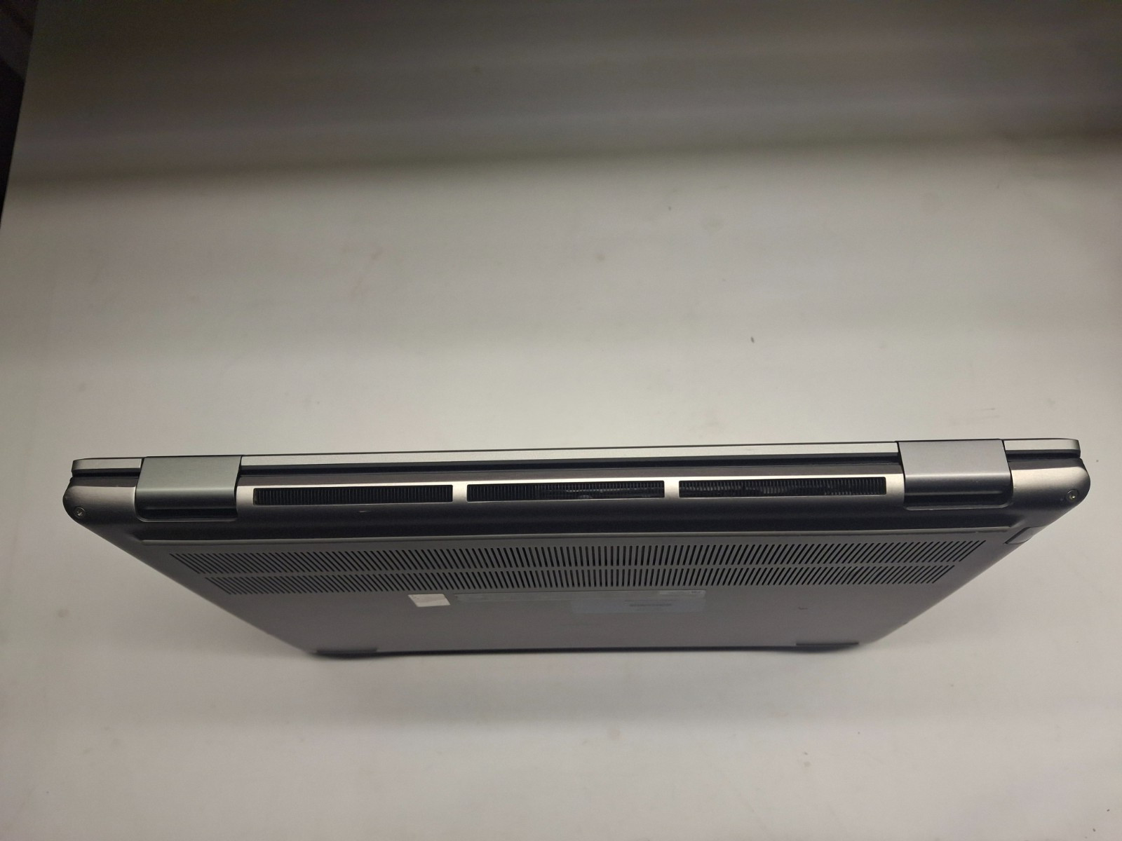 Dell Precision 7670 16″ i9-12950HX 128GB 1TB SSD RTXA2000 8GB W11P”DELL WARRANTY