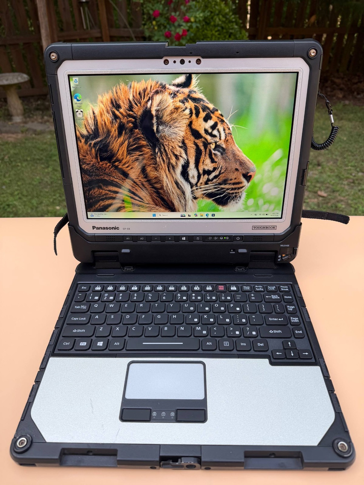 Panasonic Toughbook CF-33 i7-7600 16GB 512GB SSD Win11pro LTE /dGPS/Barcode