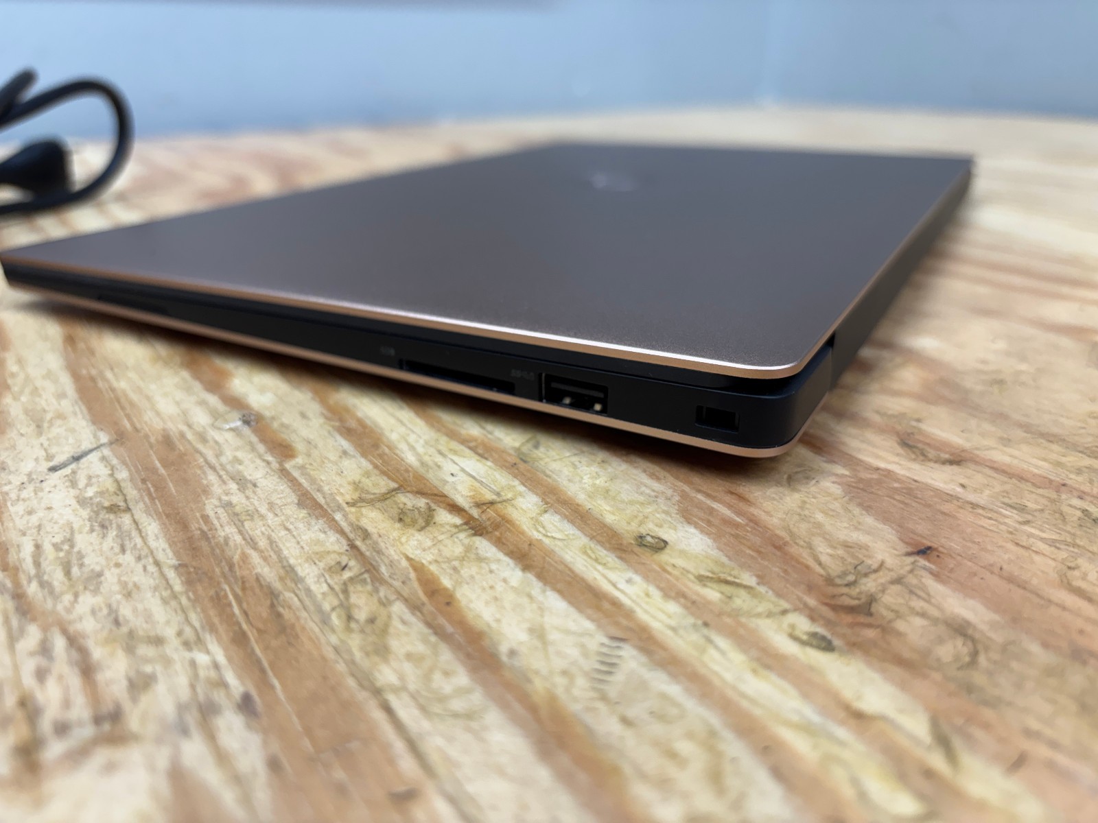 Dell XPS 13 9360 Rose Gold i7-7560U 8GB 256GB SSD Iris Plus 640 Win11