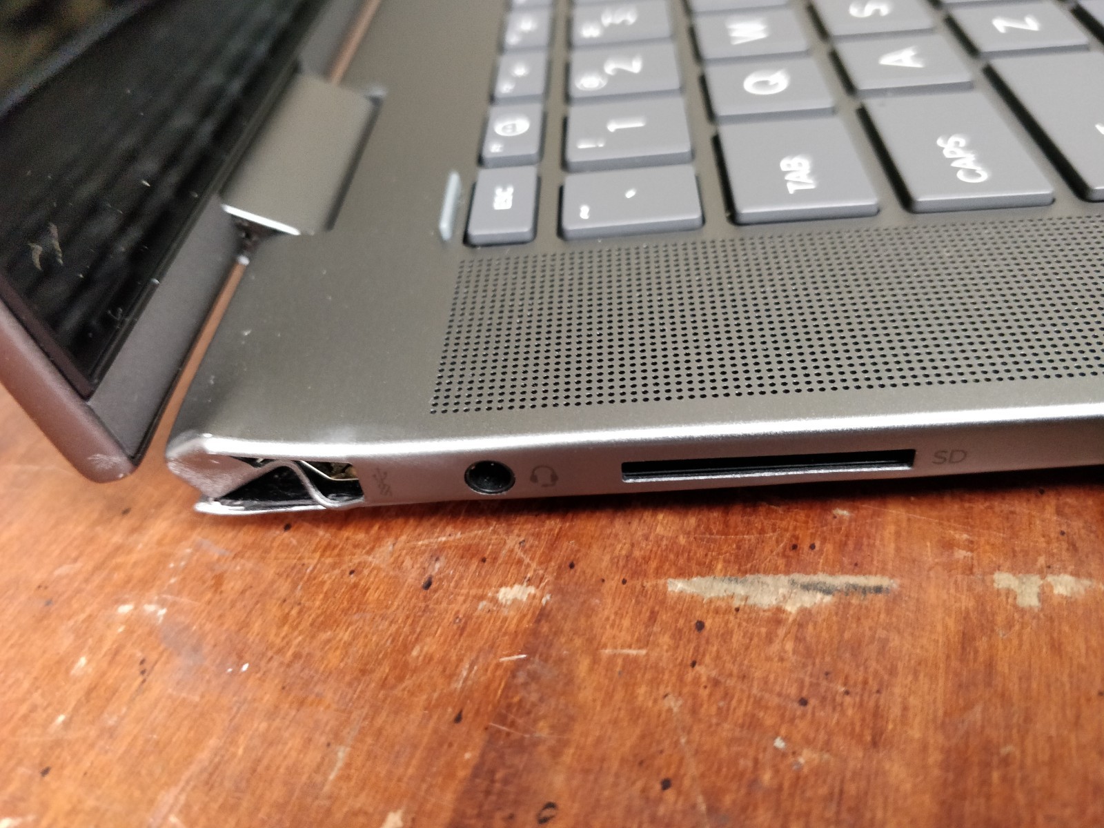 HP ENVY x360 15-FE1073CL Intel Core Ultra 7 155U 8GB RAM NO DRIVE PARTS 9122