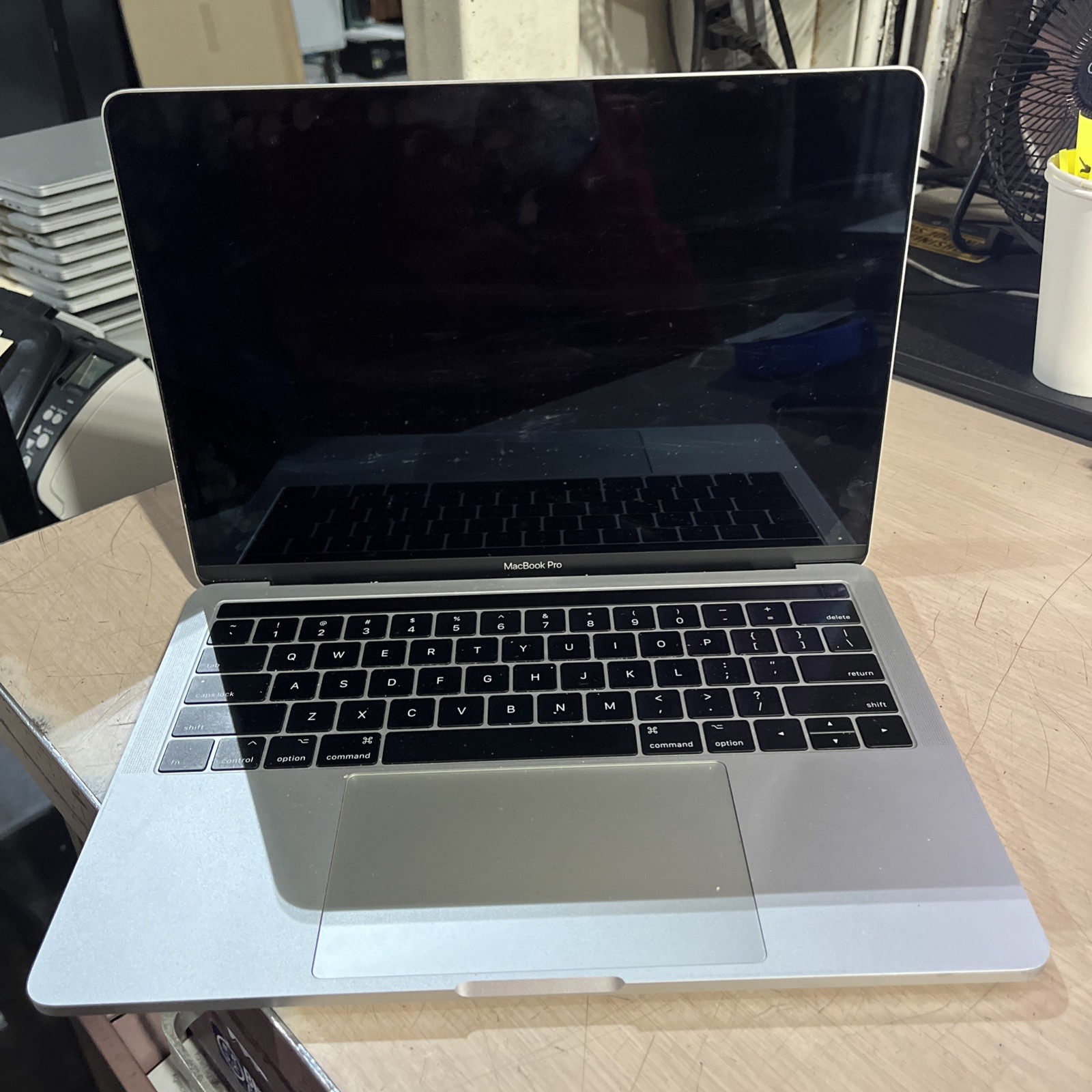 APPLE MACBOOK PRO 13″ TOUCH/MID-2017 CORE I5-7267U 3.1GHZ 8GB RAM 256SSD