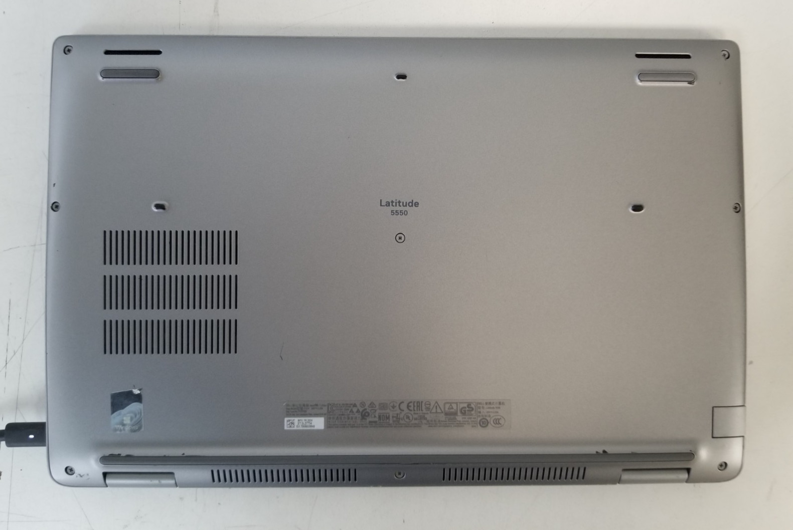 Dell Latitude 5550 / Intel Core Ultra 5 125U / 8GB RAM / No SSD / FREE DELIVERY