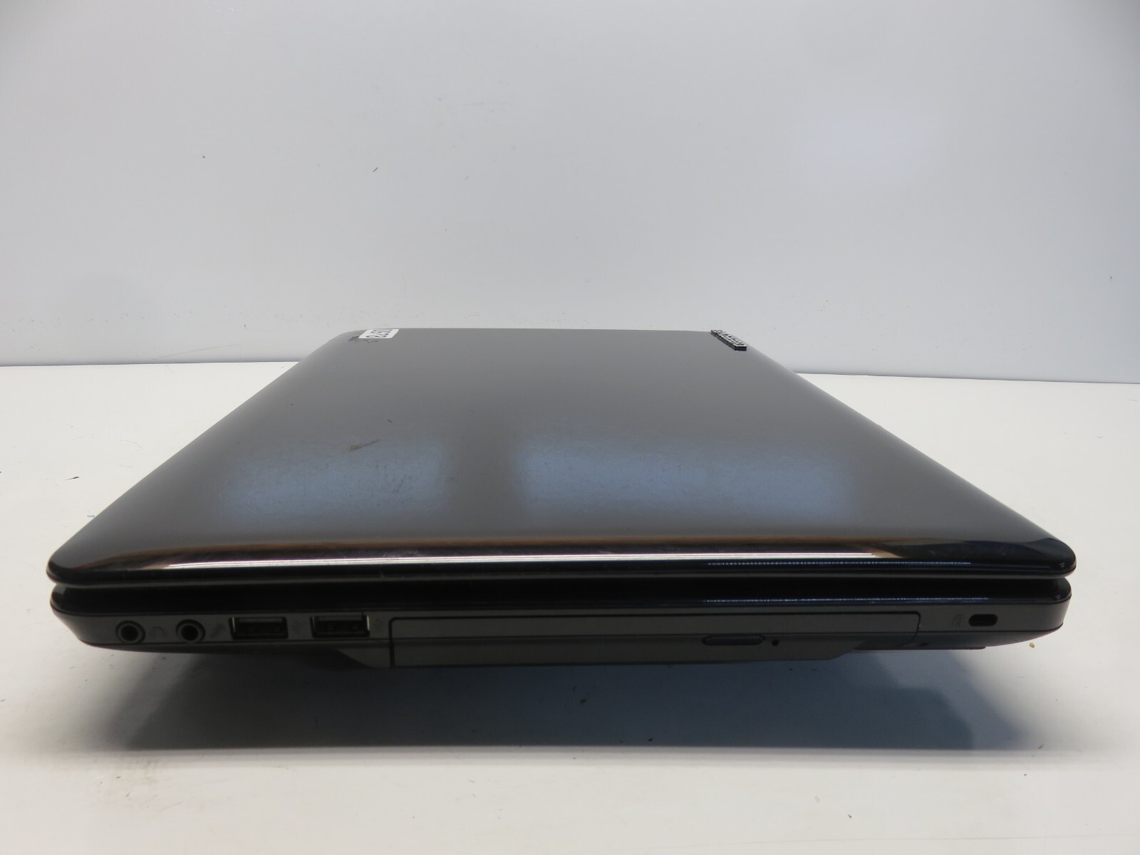 Cyberpower Notebook PC Intel Core i7-2670QM CPU 2.20GHz 2GB NO HDD No Batt READ