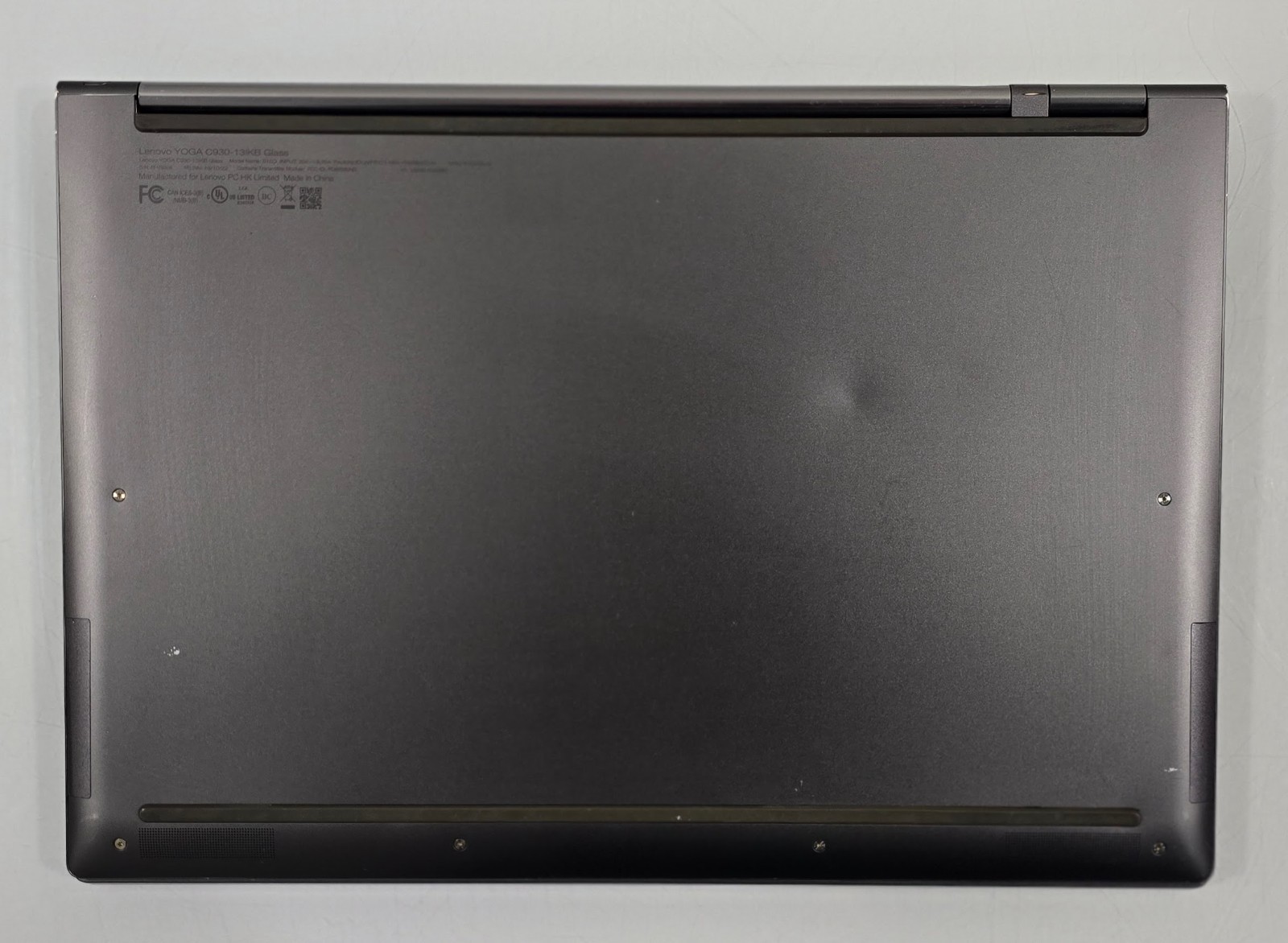 Lenovo Yoga C930-13IKB 13.9″ 4K UHD Touch i7-8550U 1.8GHz 12GB 512GB Grade B