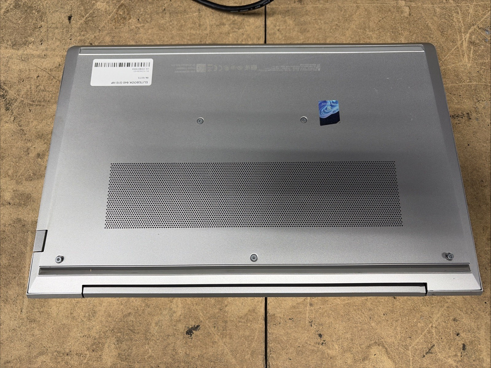 HP EliteBook 640 G10 14.0″ FHD i5-1335U 16GB RAM 256GB SSD No OS