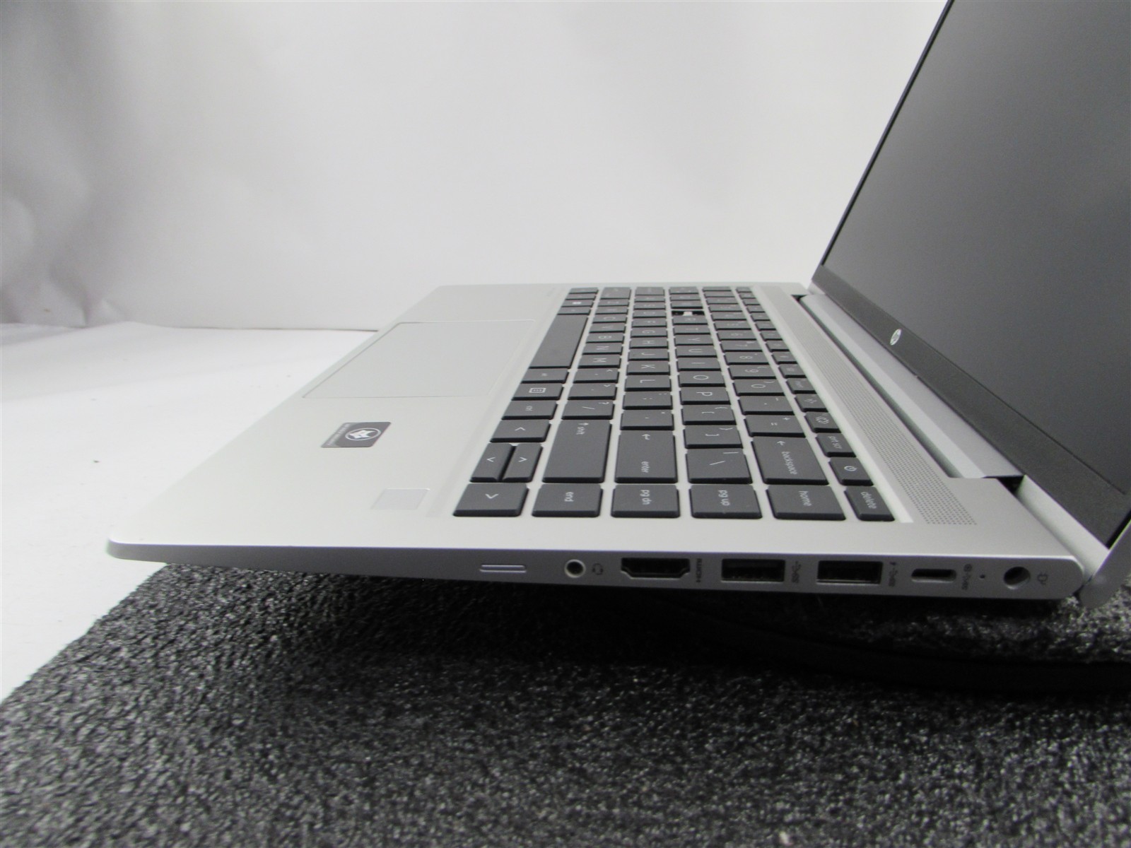 HP PROBOOK 445 (G9) FHD AMD RYZEN 5 5625U 512GB SSD 16GB RAM AMD GPU NO O.S/BATT