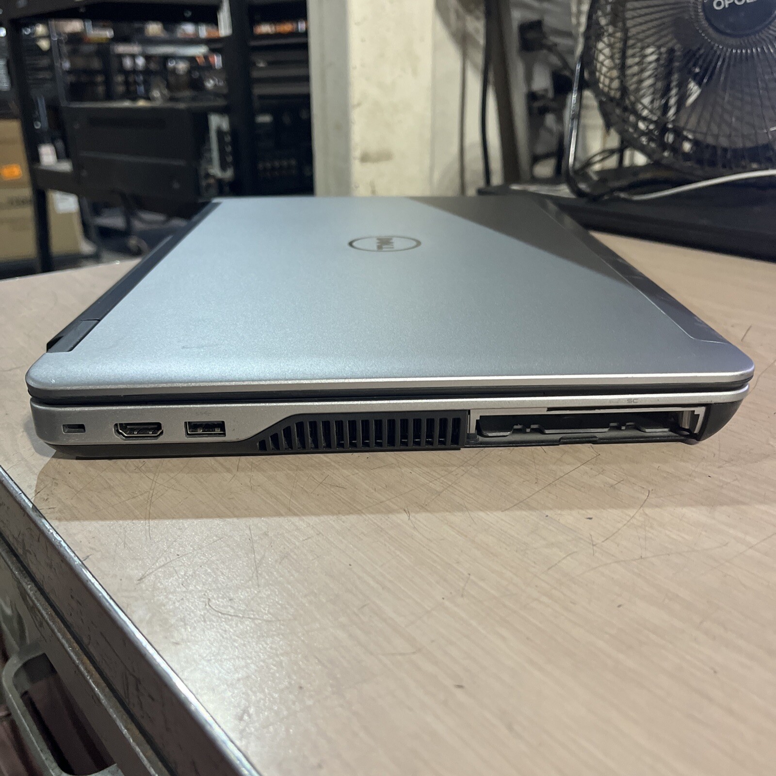 DELL PRECISION M2800 INTEL CORE I5-4210M 2.60GHZ 8GB RAM NO HD