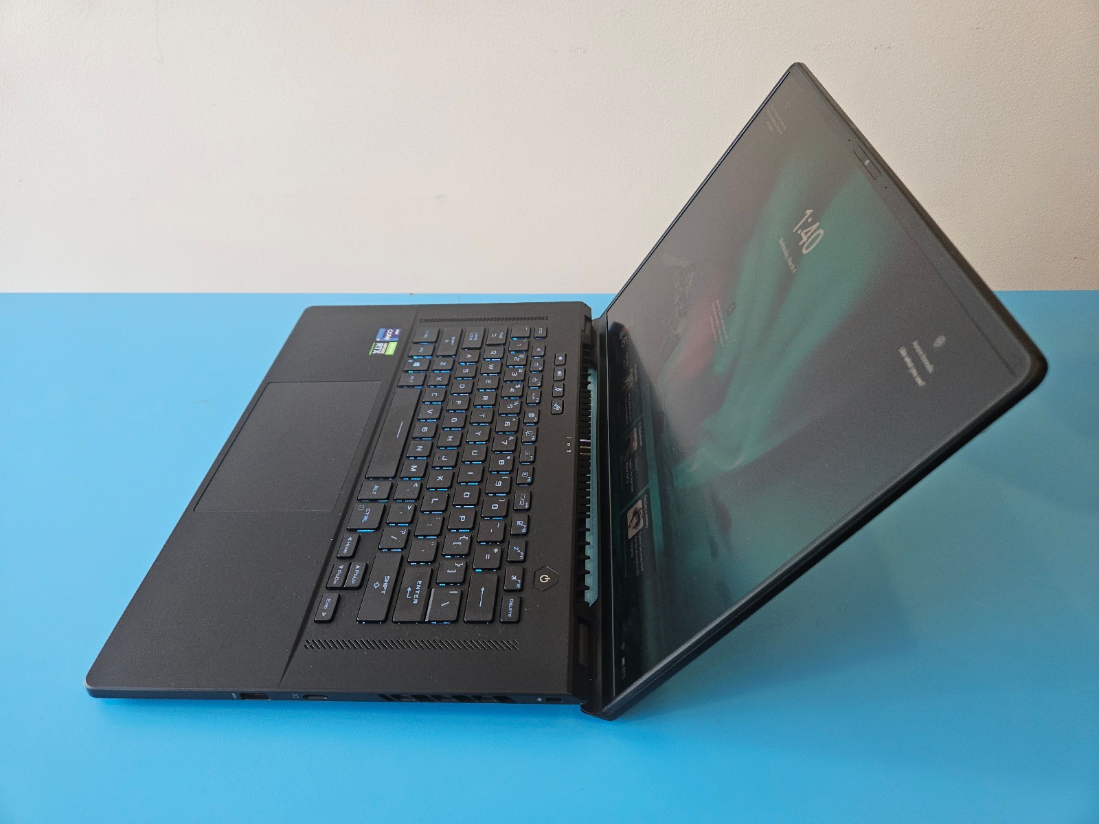 ASUS ROG Zephyrus M16 2.6GHz Intel Core i9-11900H RTX 3060 16GB RAM 1TB SSD
