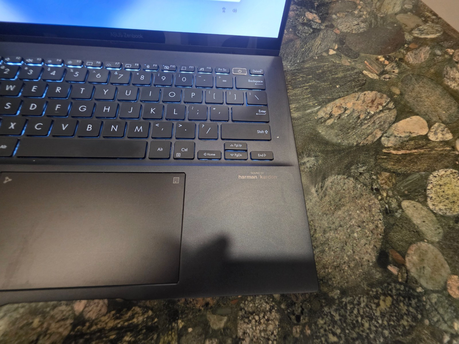 Asus Zenbook 14 OLED Touch (UM3402, 1T SS 990 Pro SSD, 16G RAM AMD Ryzen 7 7730U