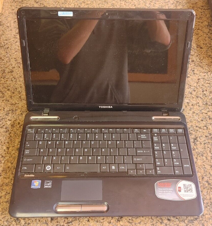 Used Lot of 4 – Assorted Toshiba Satellite’s – L505, L655, L755D, A215 – No HDD