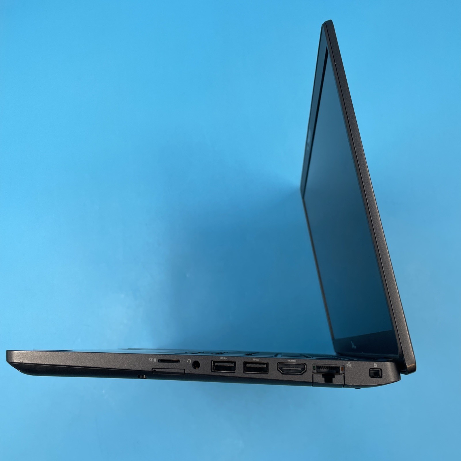 Dell Latitude 5400 | i7-8650U | 16GB RAM | NO DRIVE | NO OS | 74% BATTERY