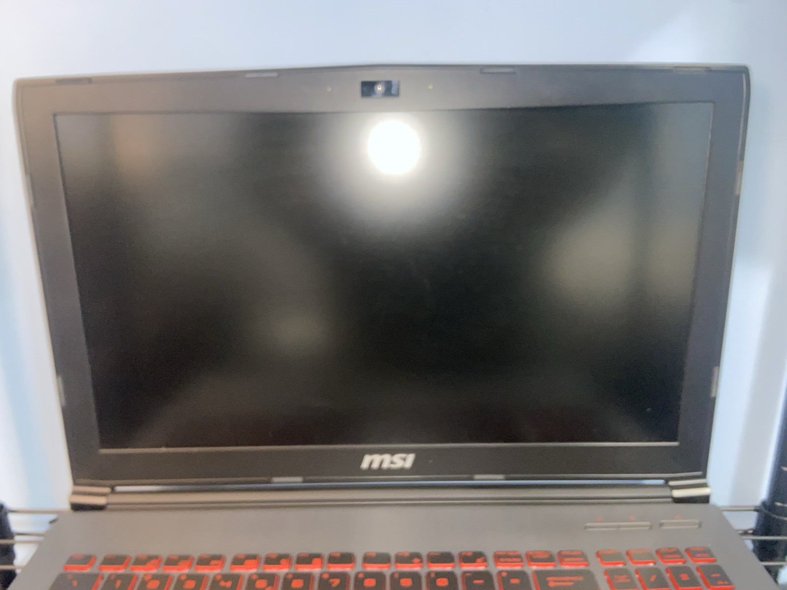 MSI GV62 8RD i5-8300H 2.3ghz 16gb ram 1tb ssd