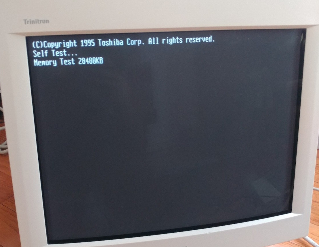 Vintage Toshiba Satellite Pro T2150CDS Intel 486DX4 (enters BIOS setup) 28MB RAM