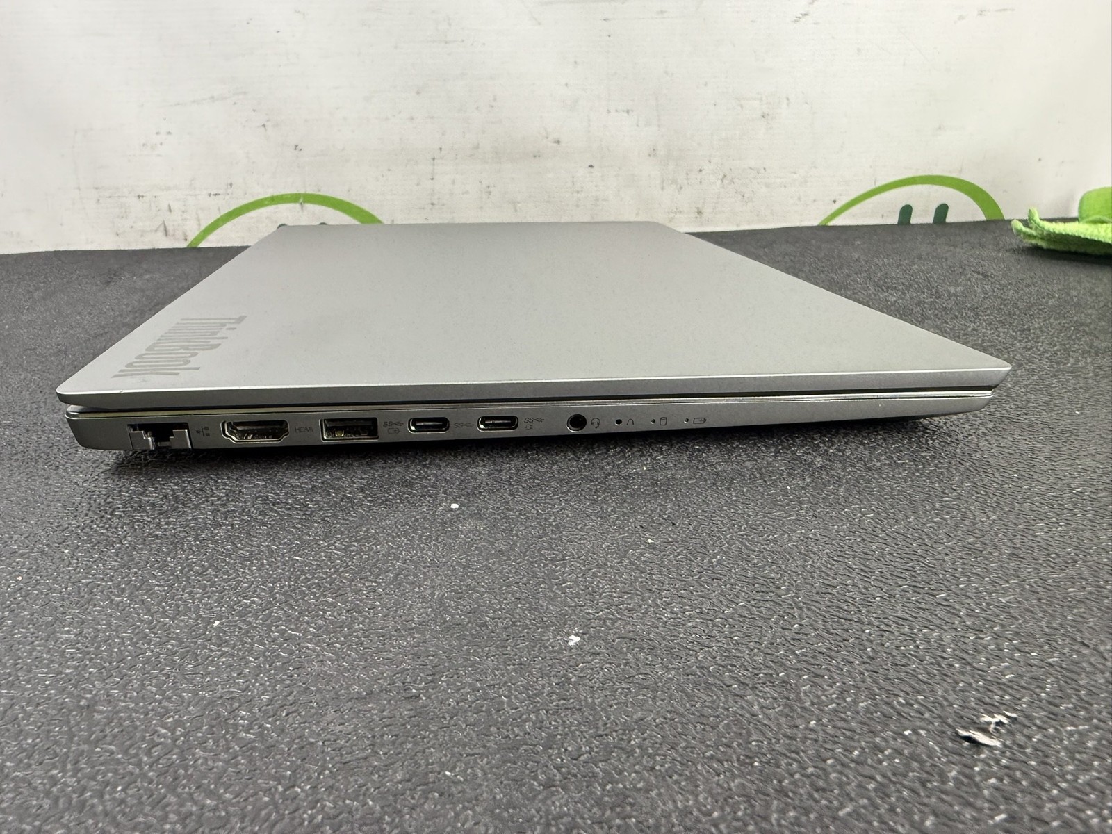 Lenovo ThinkBook 14-IML Intel i7-10510U 1.8GHz 20GB DDR4 512GB NVMe Win 11 Pro