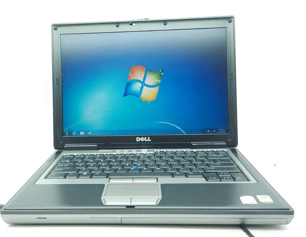 Dell D620 Laptop T2300 1GB Ram CD burner Dvd-rom 60gb hdd Windows 7 w/ Charger