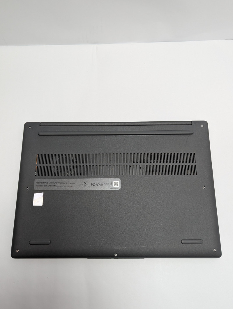 Lenovo IdeaPad Slim 3x Snapdragon X 16GB RAM 1TB SSD 15.6″ Touch WUXGA 1920×1200
