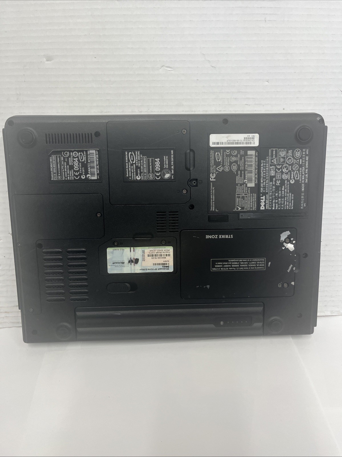 Dell Inspiron 640M MXC061 Intel Core 2 Duo 06F6 1.83GHz 2 GB NO HDD / OS