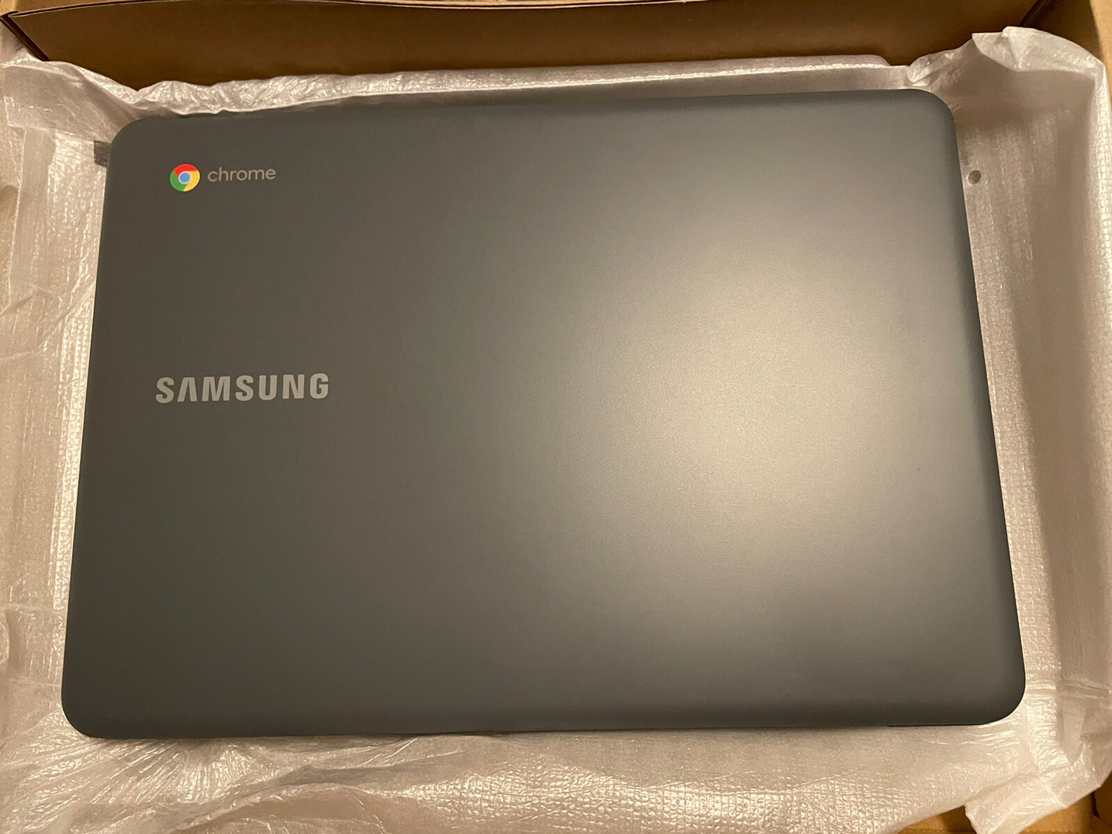 SAMSUNG CHROMEBOOK 3 XE501C13-K02US 11.6″ INTEL CELERON 4GB RAM / 32GB SSD