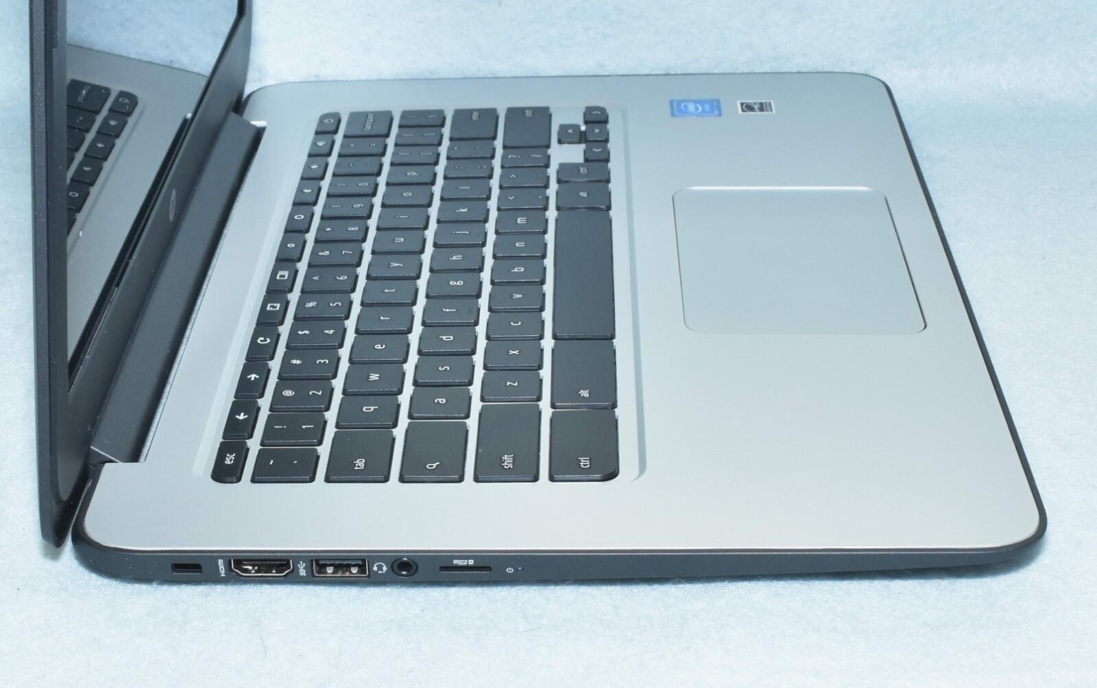 HP chromebook 14-G4 14″ 4GB 32GB 💎