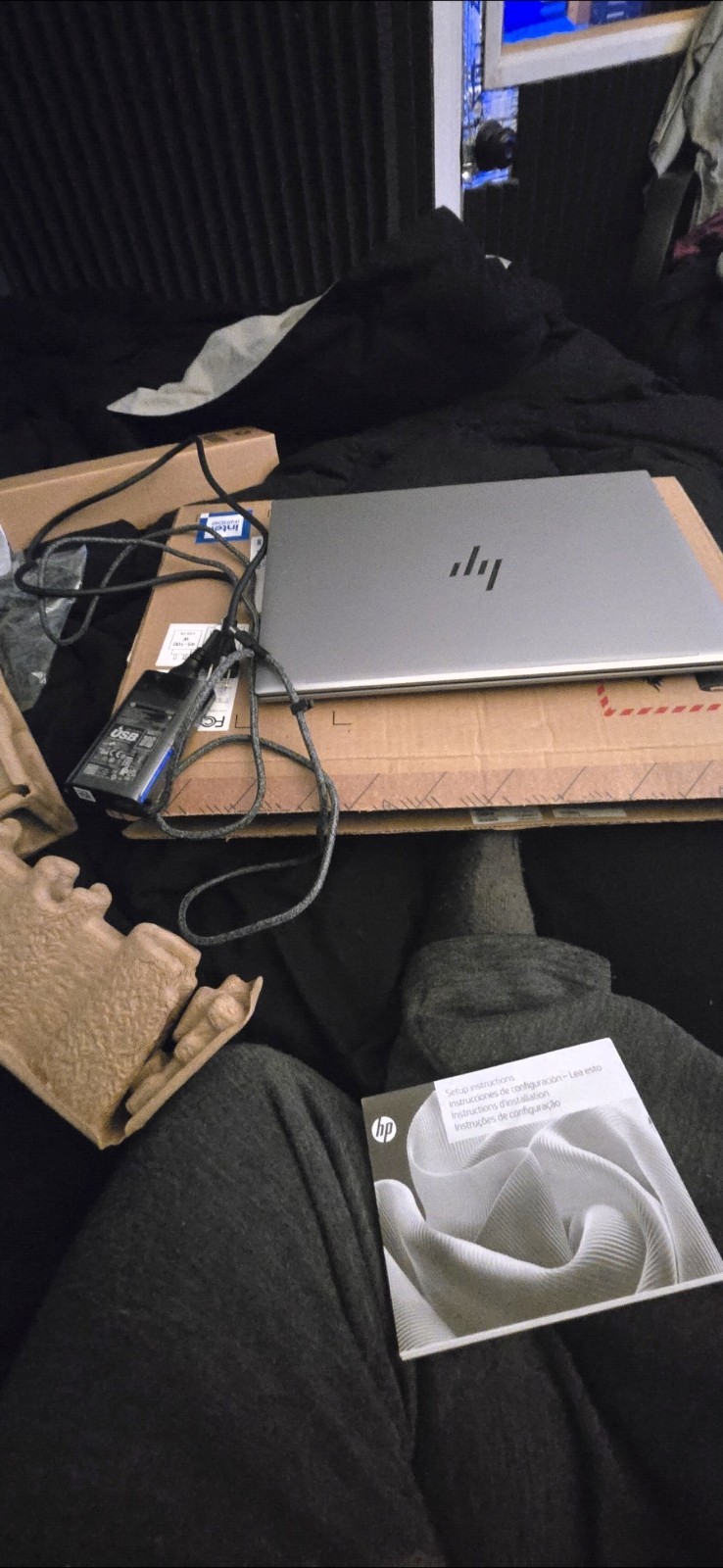 HP ZBook Firefly G11 a Laptop 14″ WUXGA IPS 3.3GHz, 32GB DDR5, 512GB SSD, W11P