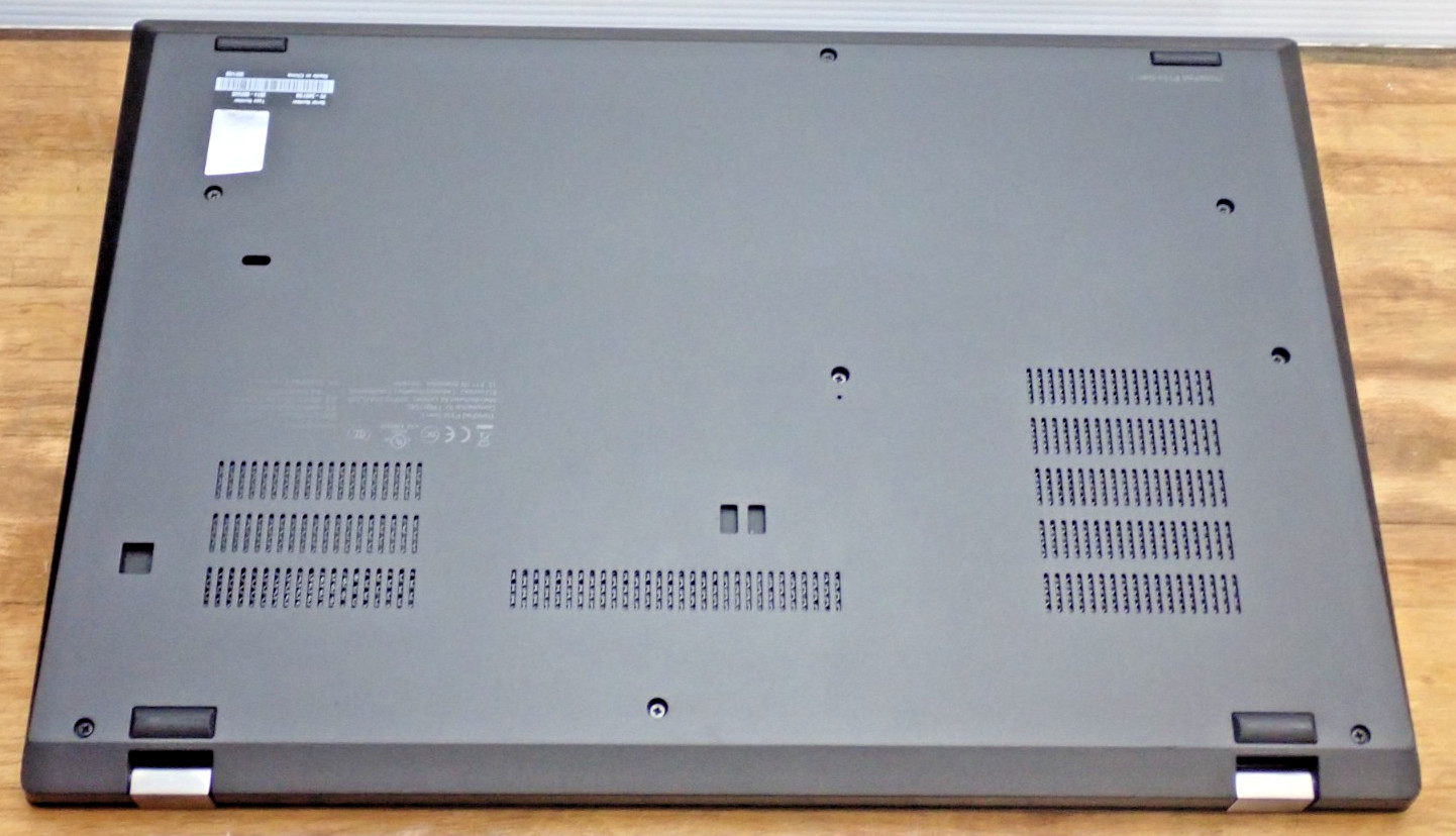 Lenovo ThinkPad P15s Gen 1 i5-10310U 40GB RAM 512GB SSD Quadro P520 Charger