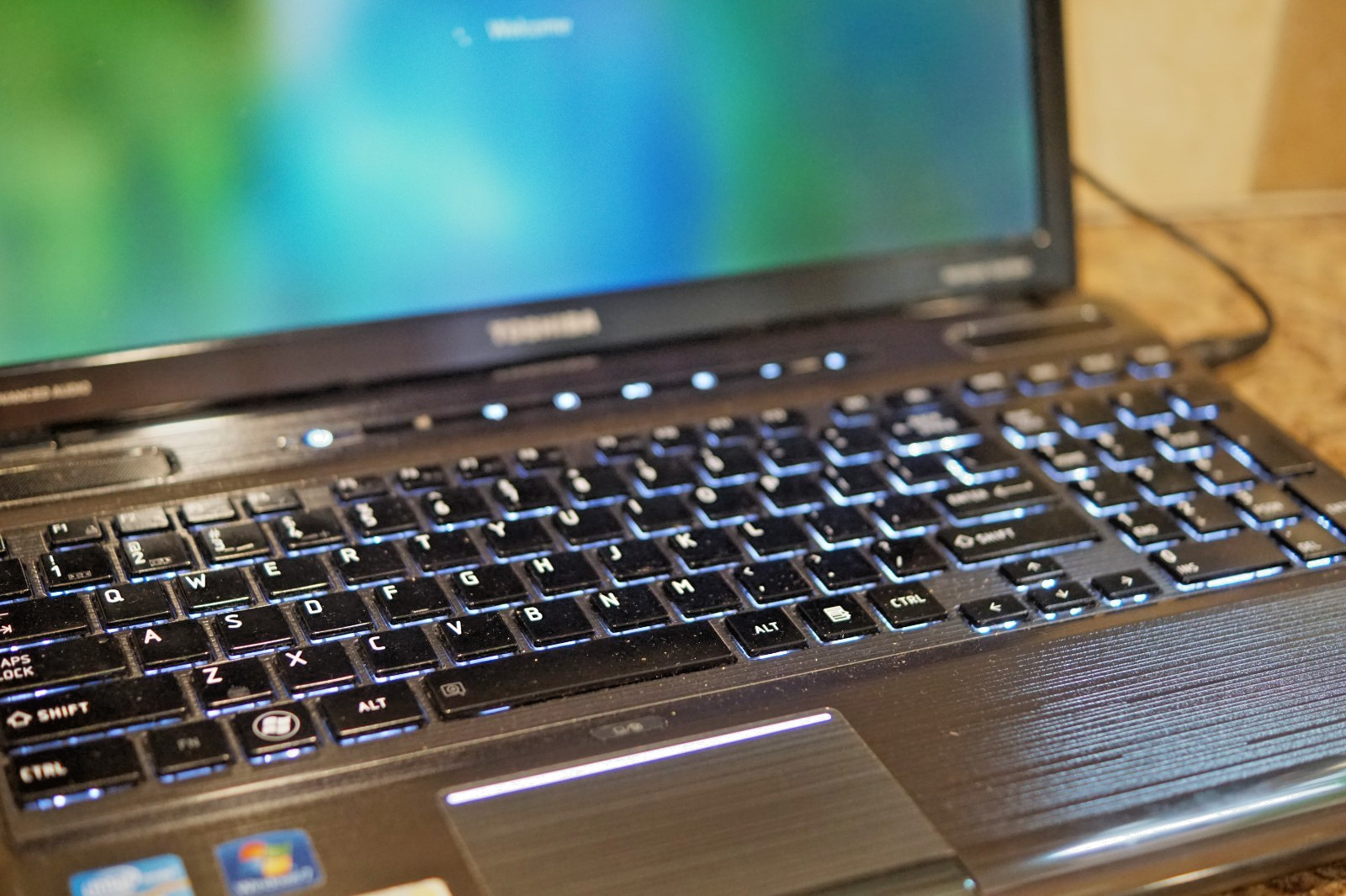 Active 22H2 WIN10 PRO Toshiba P755-S5387 Gen2 i7@2.20GHz,6GB RAM,720GB HDD