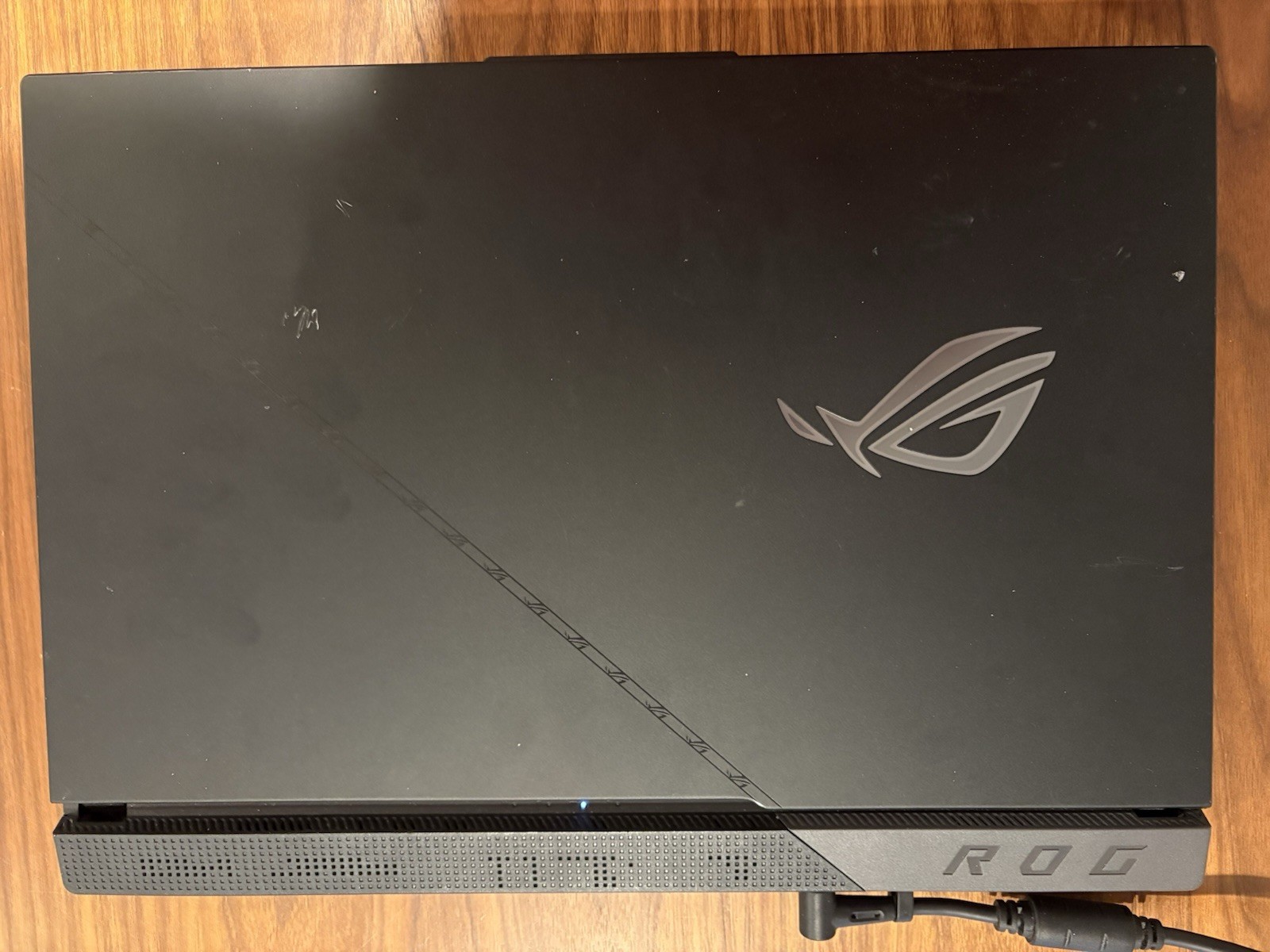 Asus ROG Strix Scar 17x3D RTX 4090 240Hz WQHD Ryzen 9 7945HX3D 32GB 1TB LAPTOP