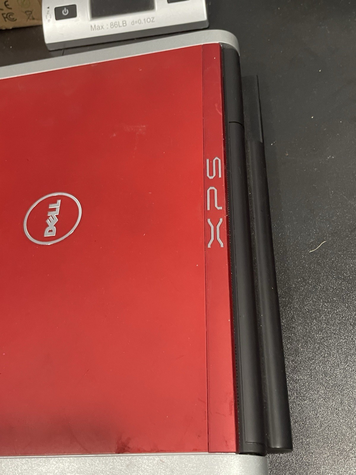 Dell XPS M1330 13″ Laptop Powers On Not Further Testing Red