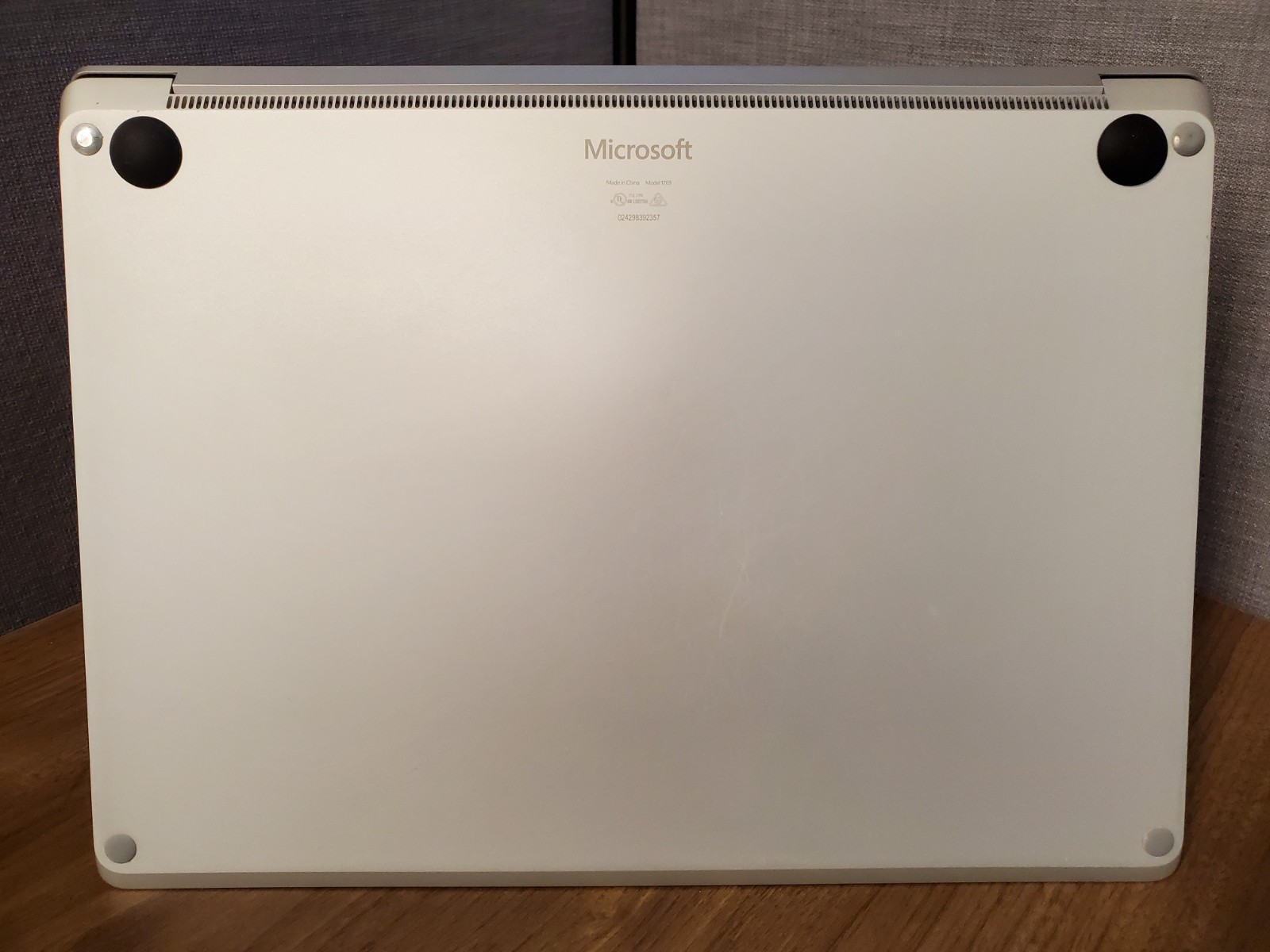 Microsoft Surface Laptop 2 | i5-8350U | 8GB RAM | 128GB SSD | Win11 Pro | Silver