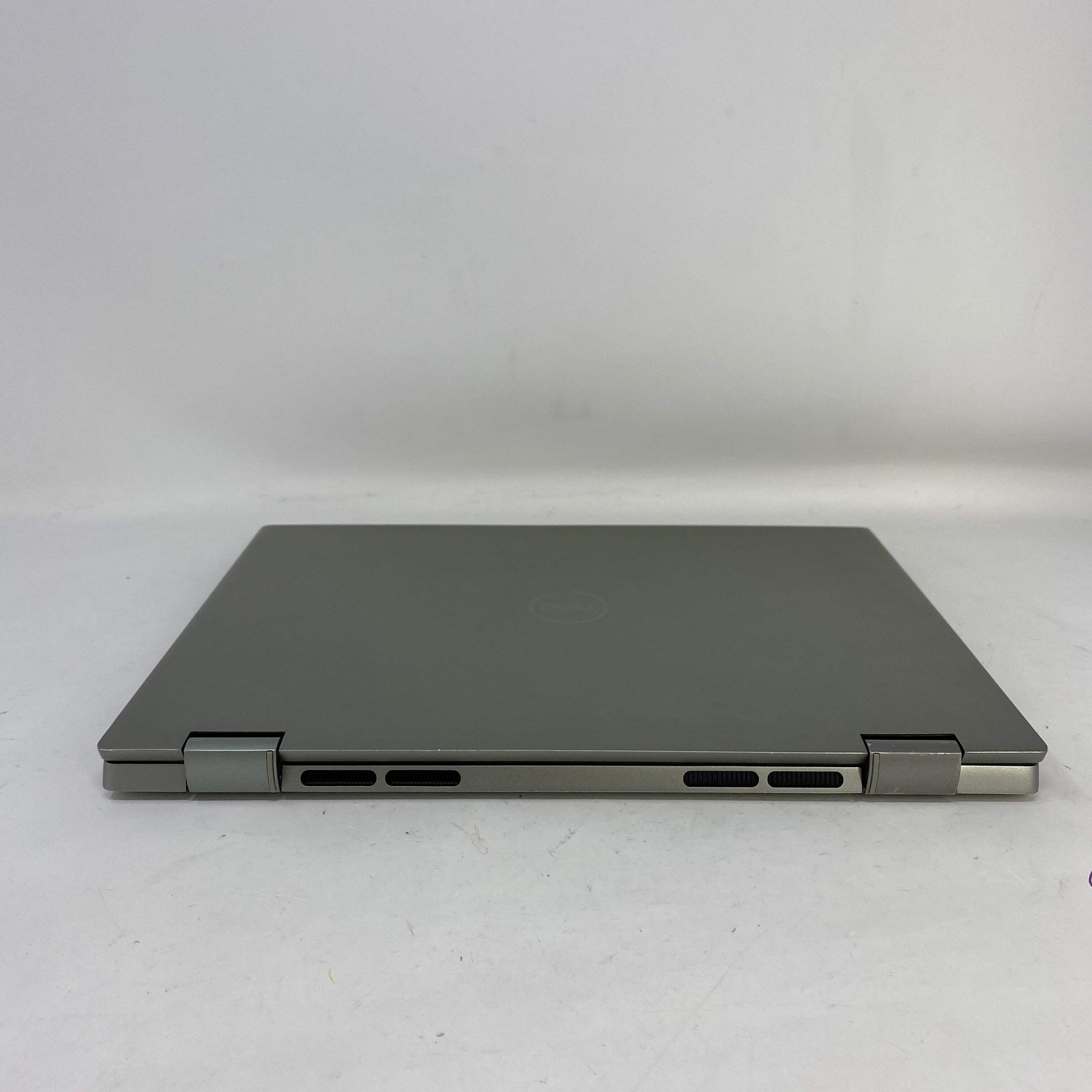 Dell Inspiron 7425 14″ Ryzen 5 5625U 2.3GHz 8GB RAM 512GB SSD