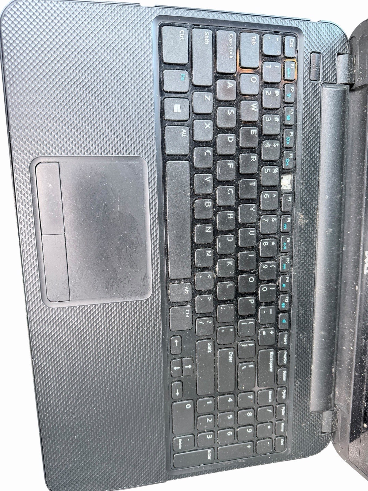 DELL INSPIRON 3521 P28F Untested No Power Supply Parts Only