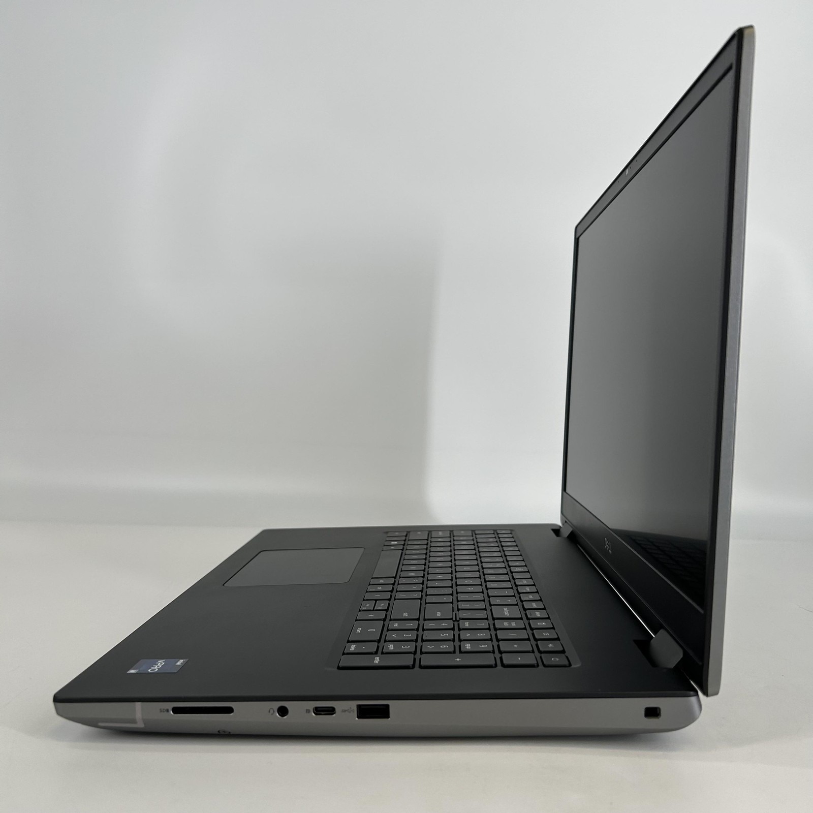 Dell Precision 7770 17.3 FHD 2.3 GHz i9-12950HX 32GB 512GB SSD NVIDIA RTX A5500