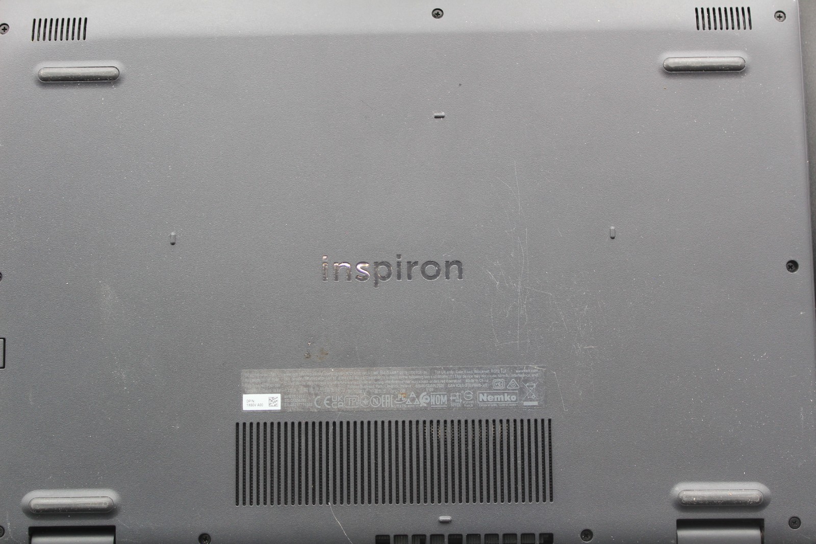 Dell Inspiron 15 3505 P112F001 15.6″