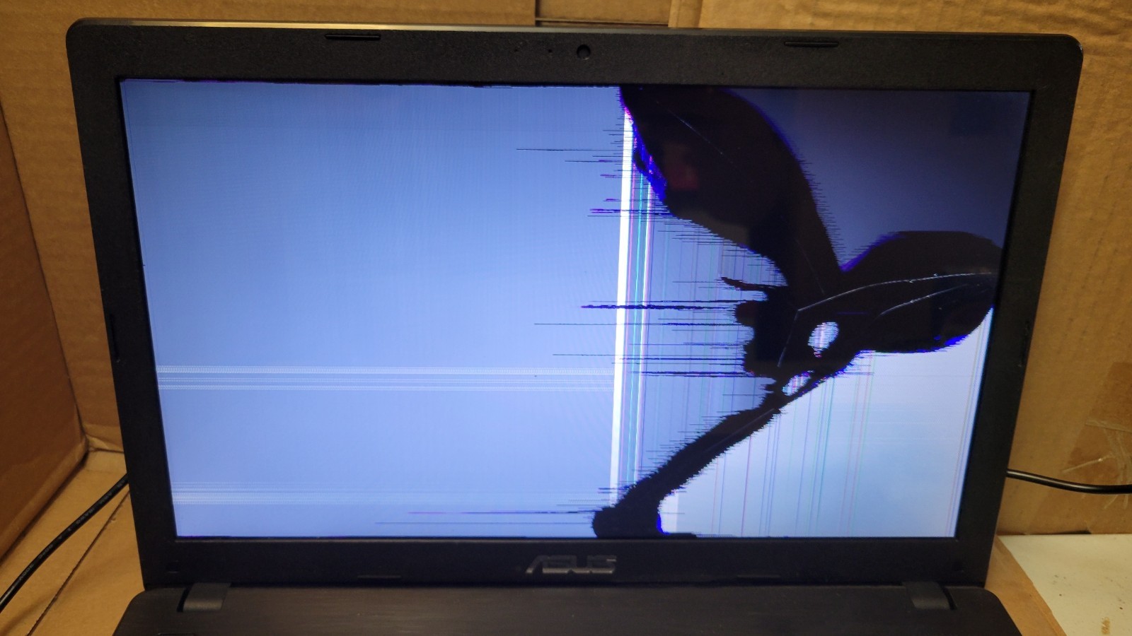 Asus Laptop Model X551M – Powers On | Screen Damage — For Parts or Repair