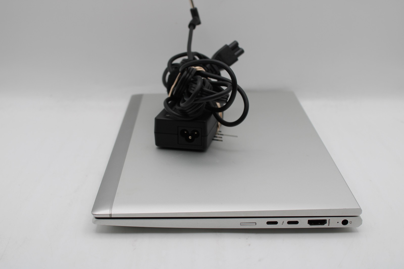 HP EliteBook 830 G7 _ i5-10310U @ 1.7 _ 8GB RAM _ 256GB SSD _ W11H