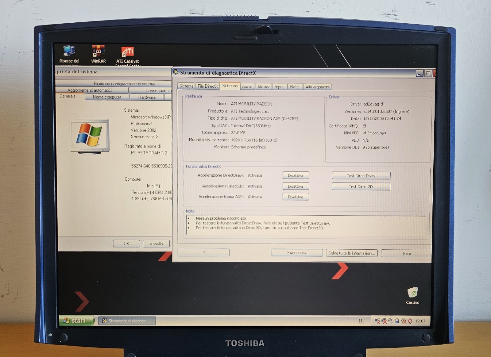 ToshibaS1900 Intel Pentium 4 Ati Radeon Windows 98/XP DualBoot PC