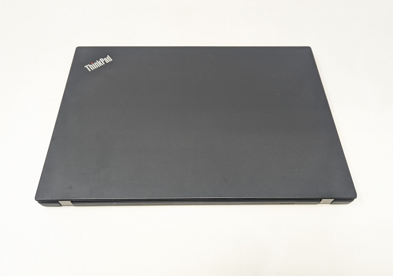 Lenovo ThinkPad T14 Gen 1 – 14″ Intel Core i5-10210U 1.6GHz 8GB RAM No OS/AC/SSD